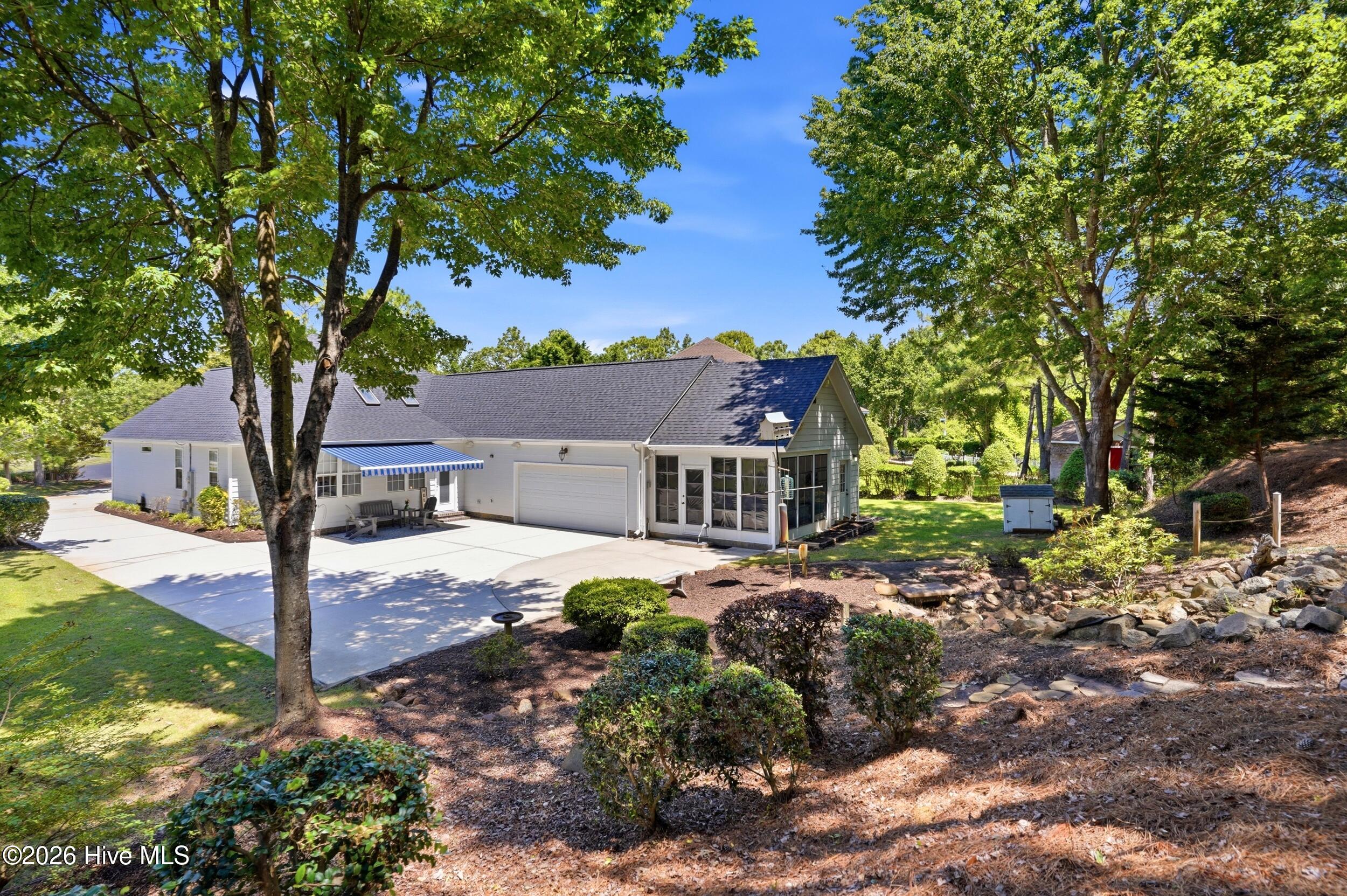 3734 Winstead Circle