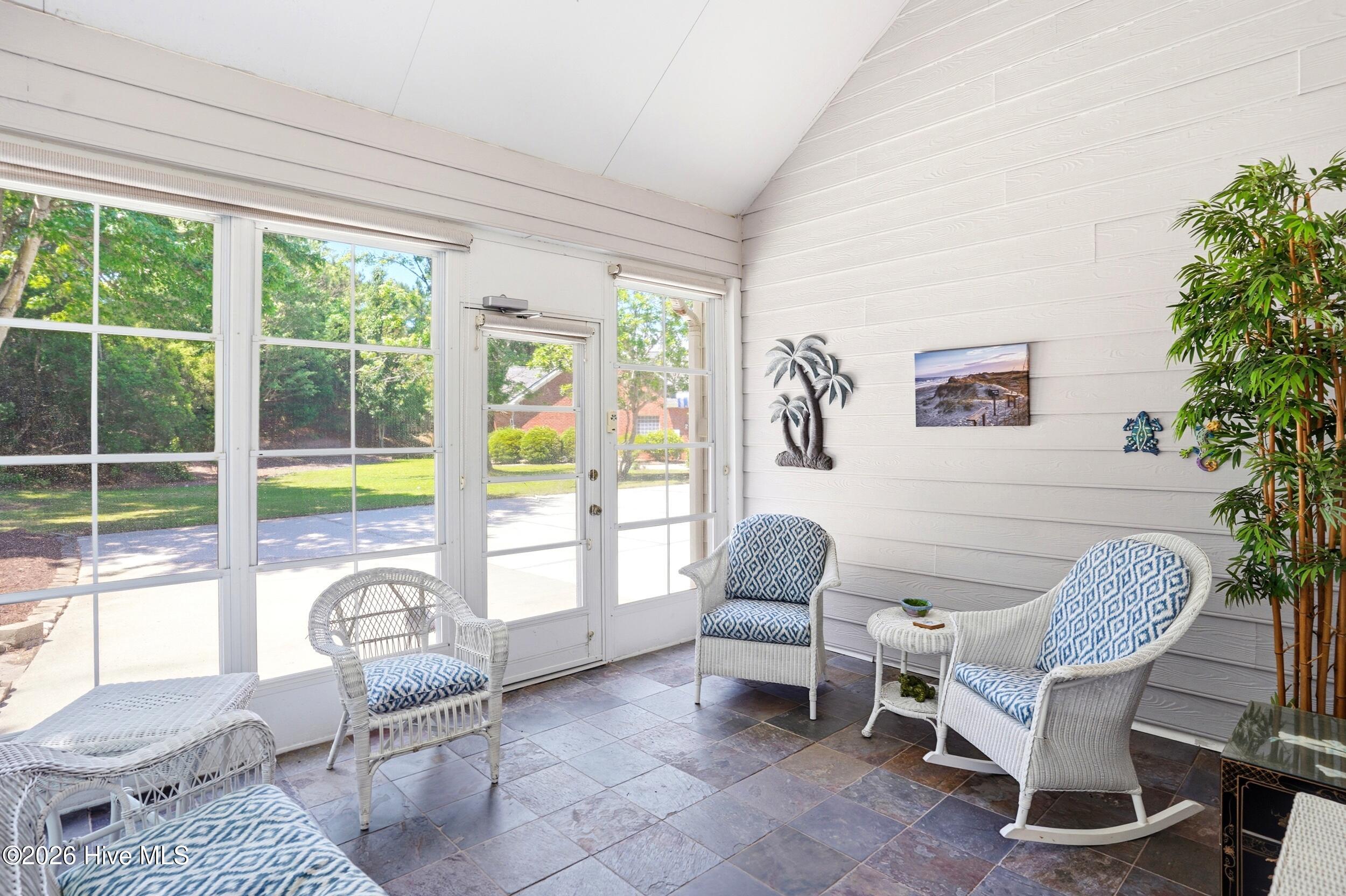 3734 Winstead Circle