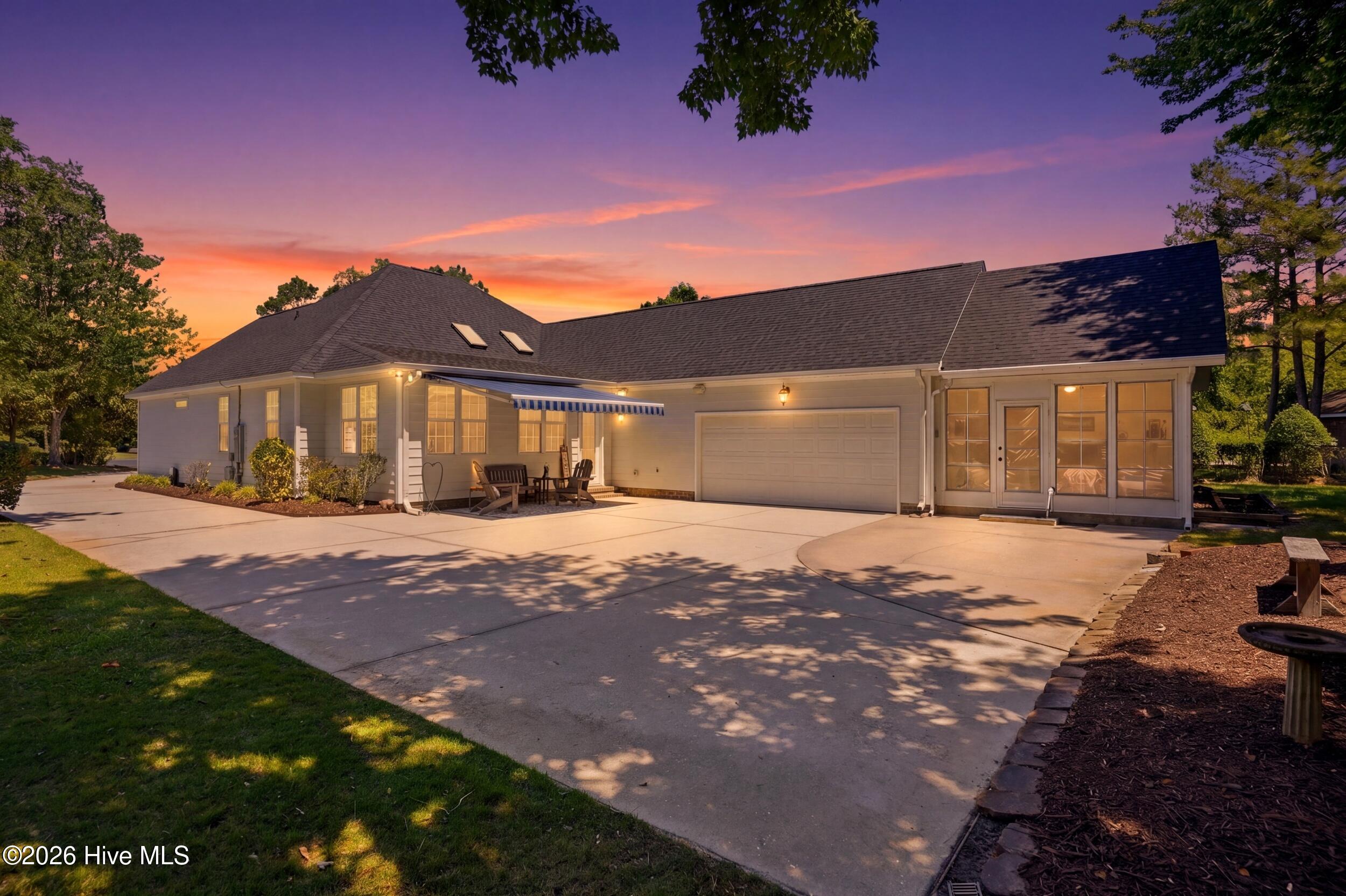 3734 Winstead Circle