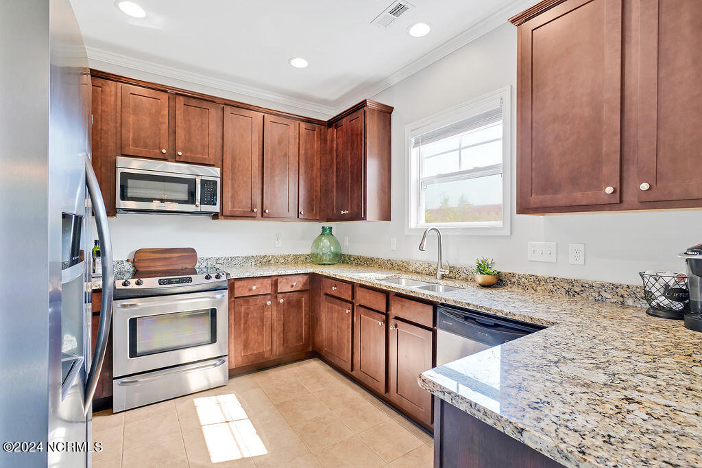 320 Craftsman Way