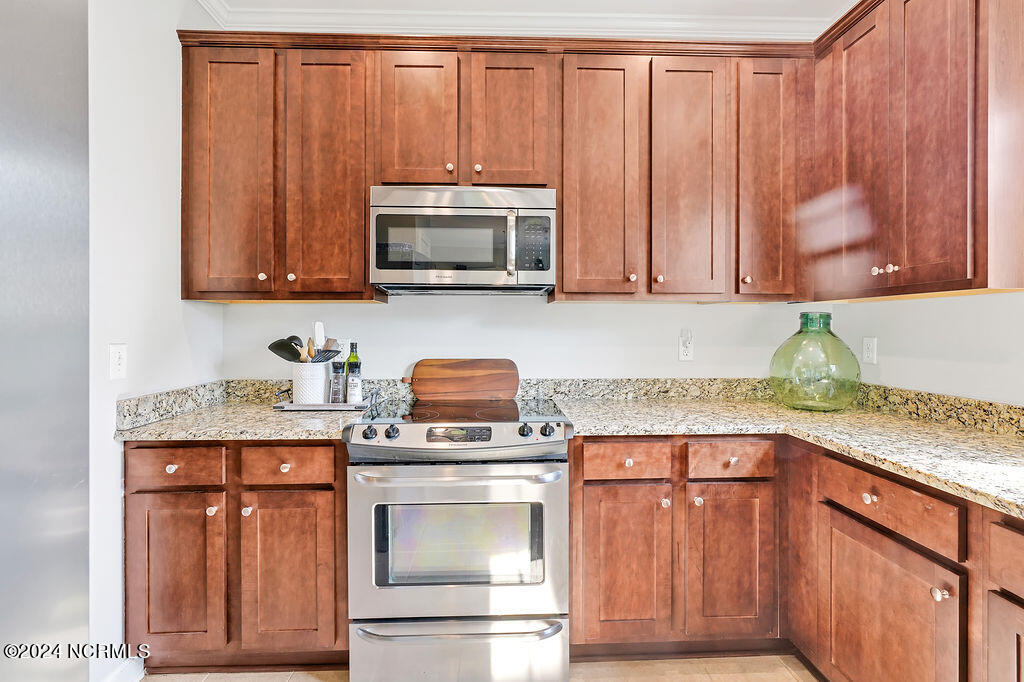 320 Craftsman Way