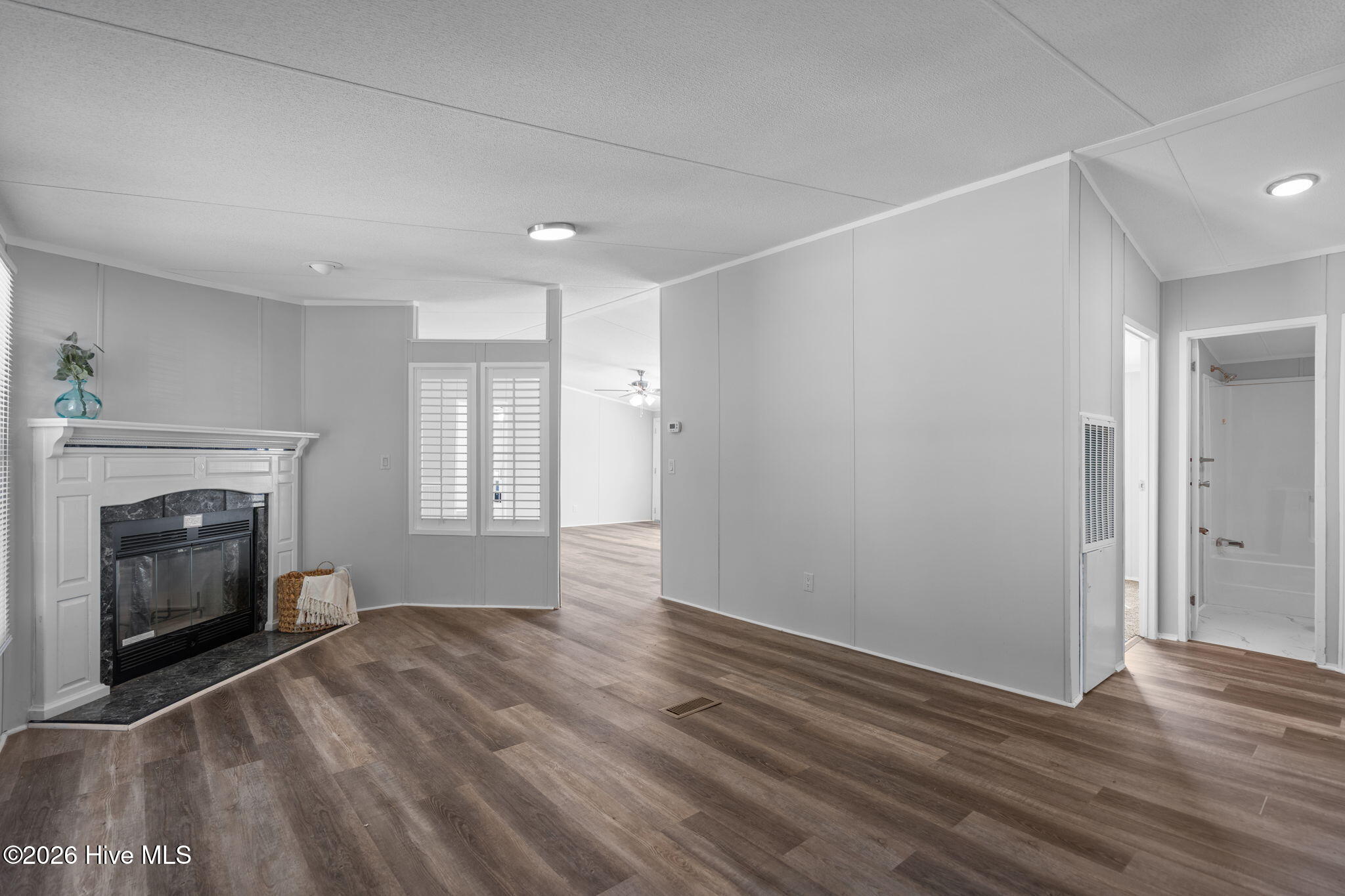 414 Evanston Drive