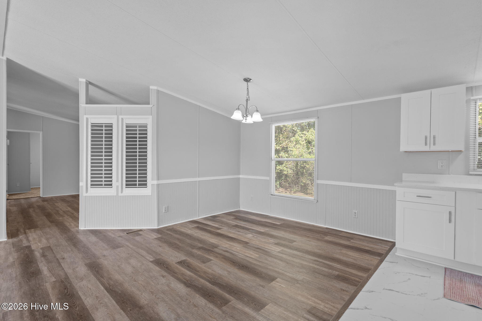 414 Evanston Drive