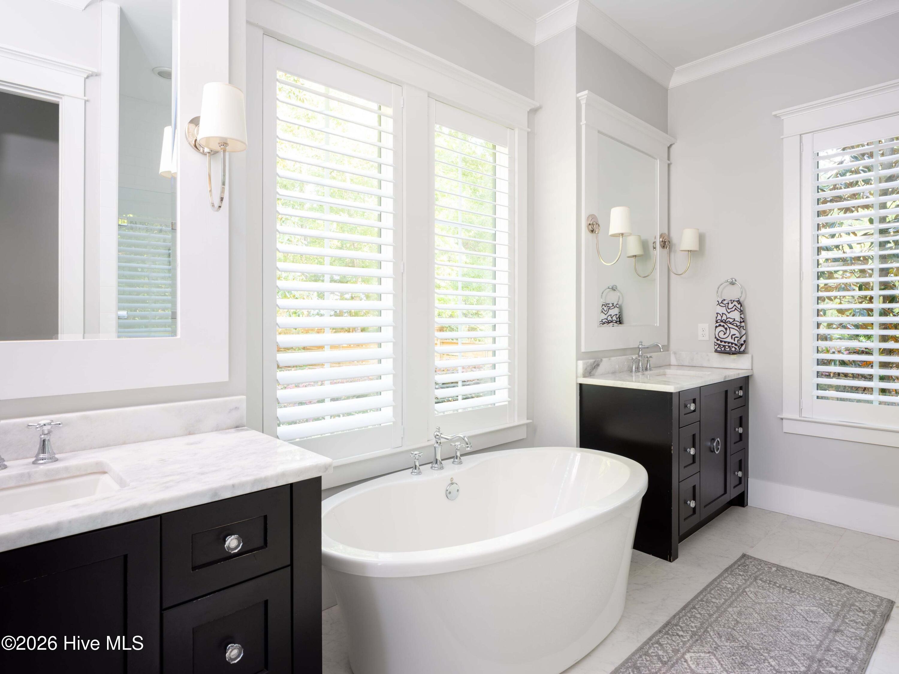 910 Johns Orchard Lane