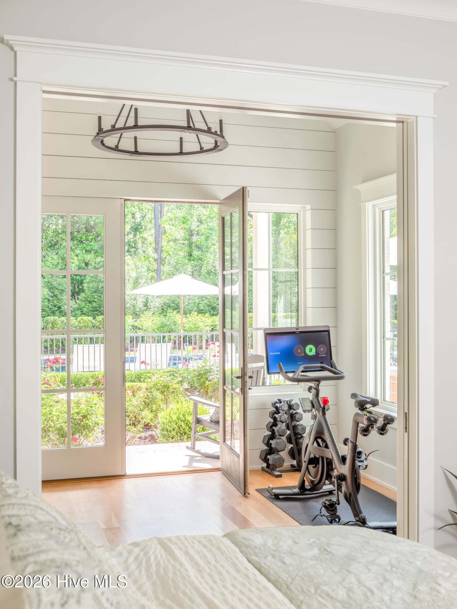 910 Johns Orchard Lane