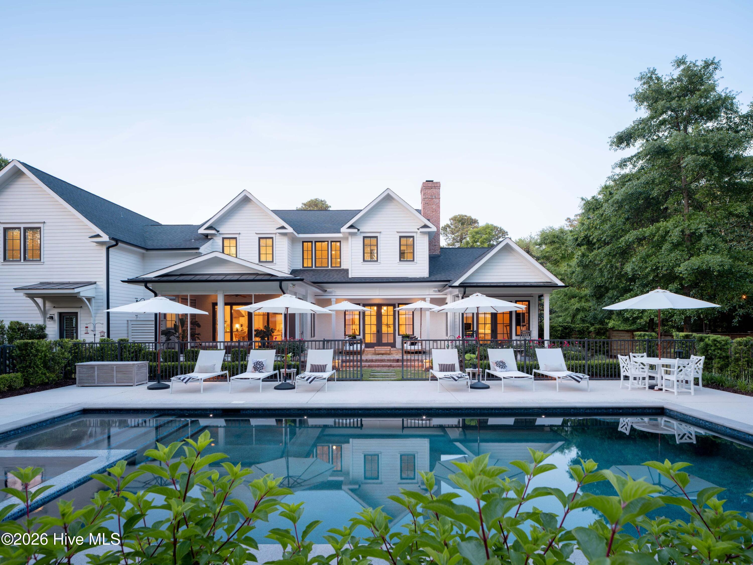 910 Johns Orchard Lane