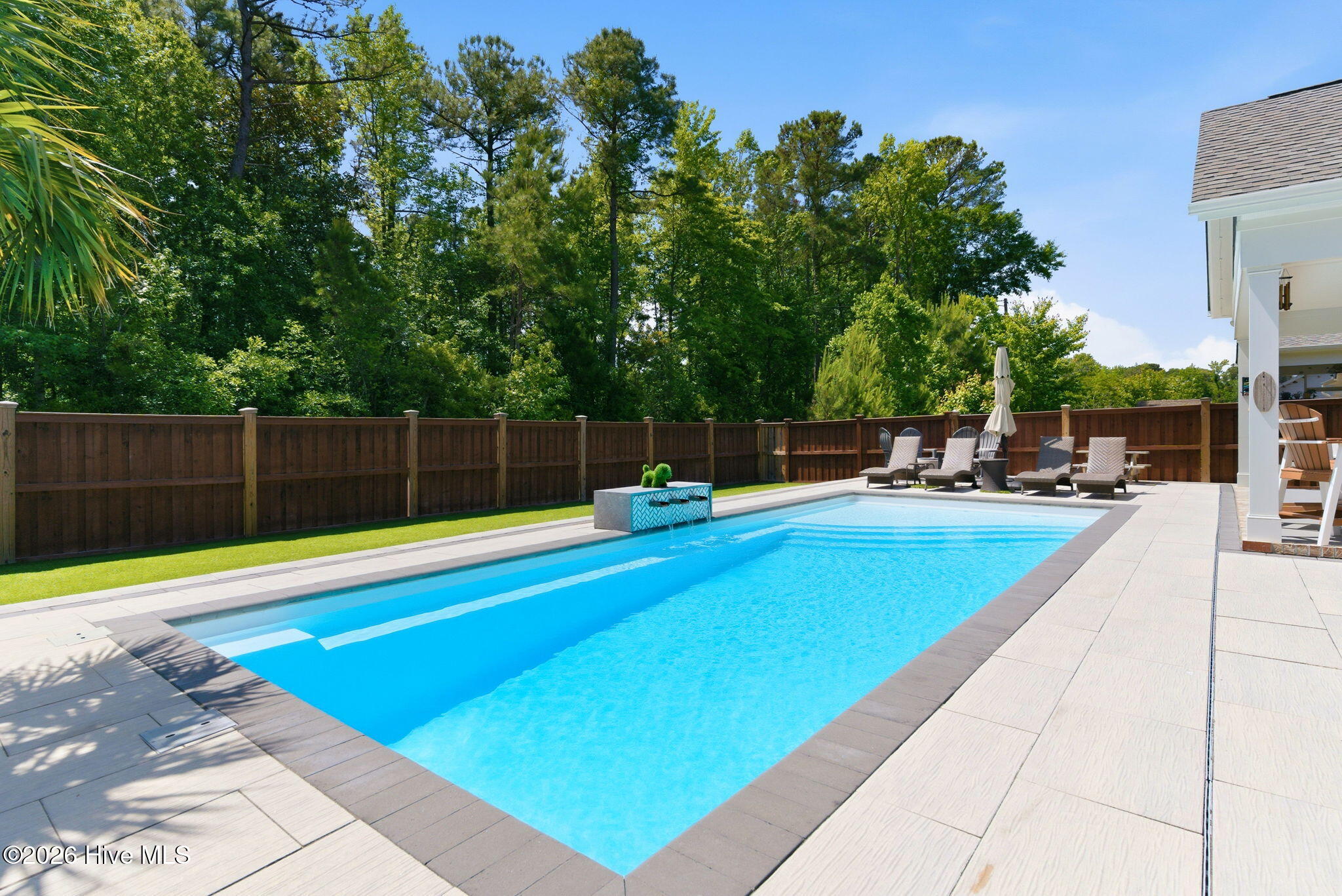 5613 Pinecone Place