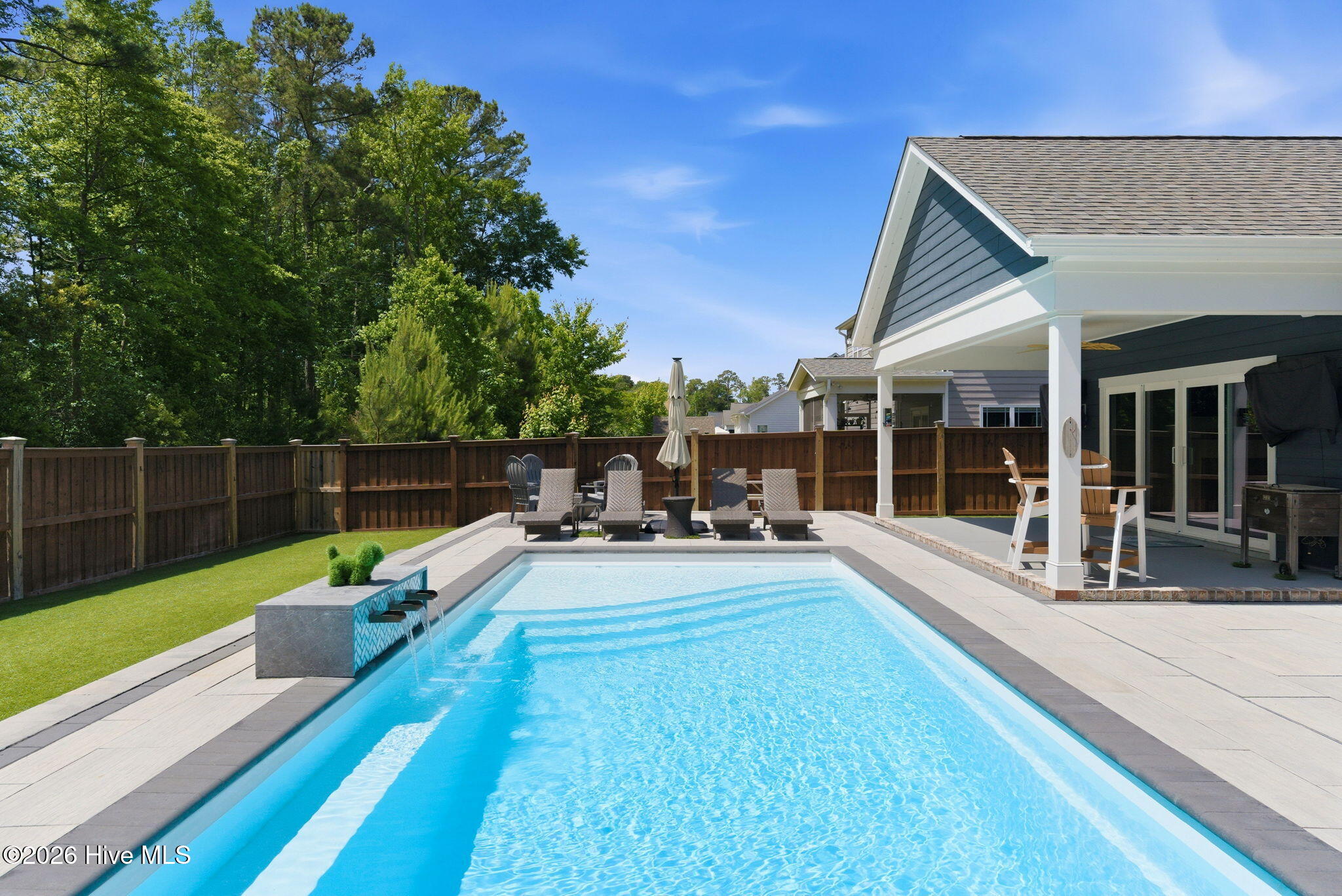 5613 Pinecone Place