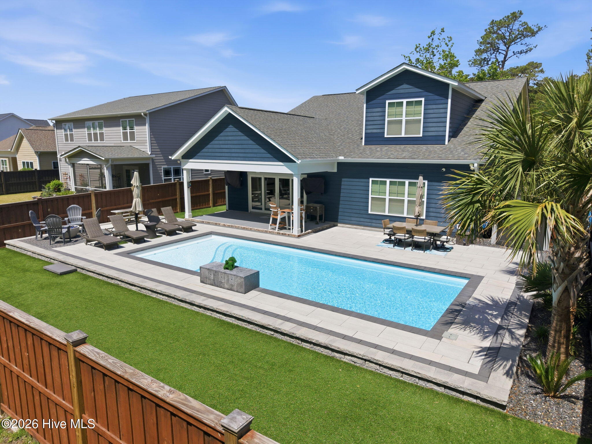 5613 Pinecone Place