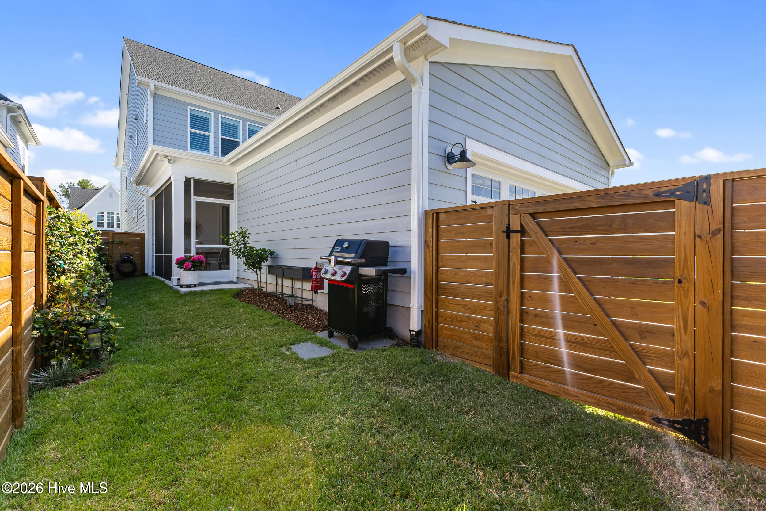 3828 Mason Port Drive