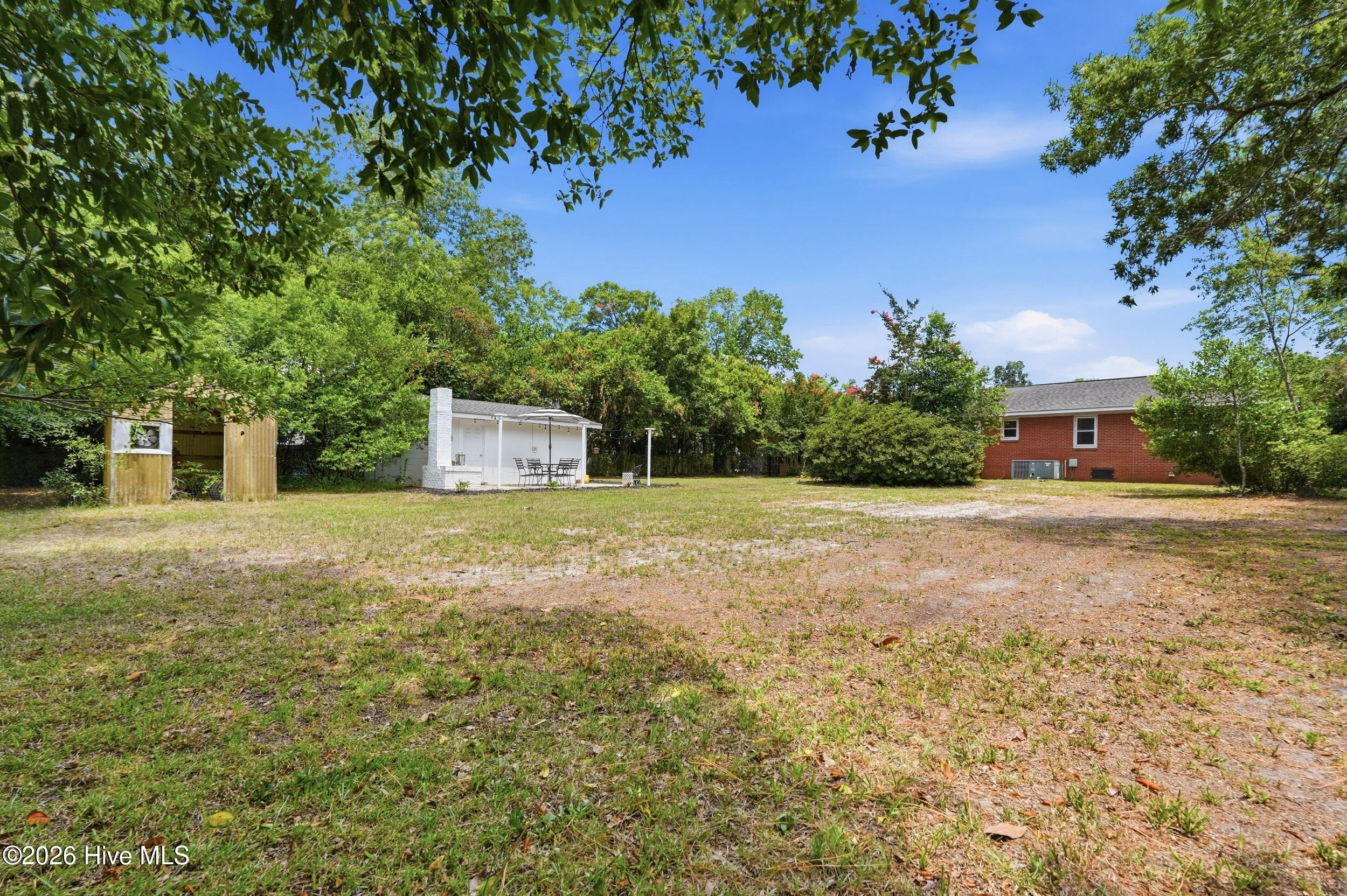 805 Adelaide Drive