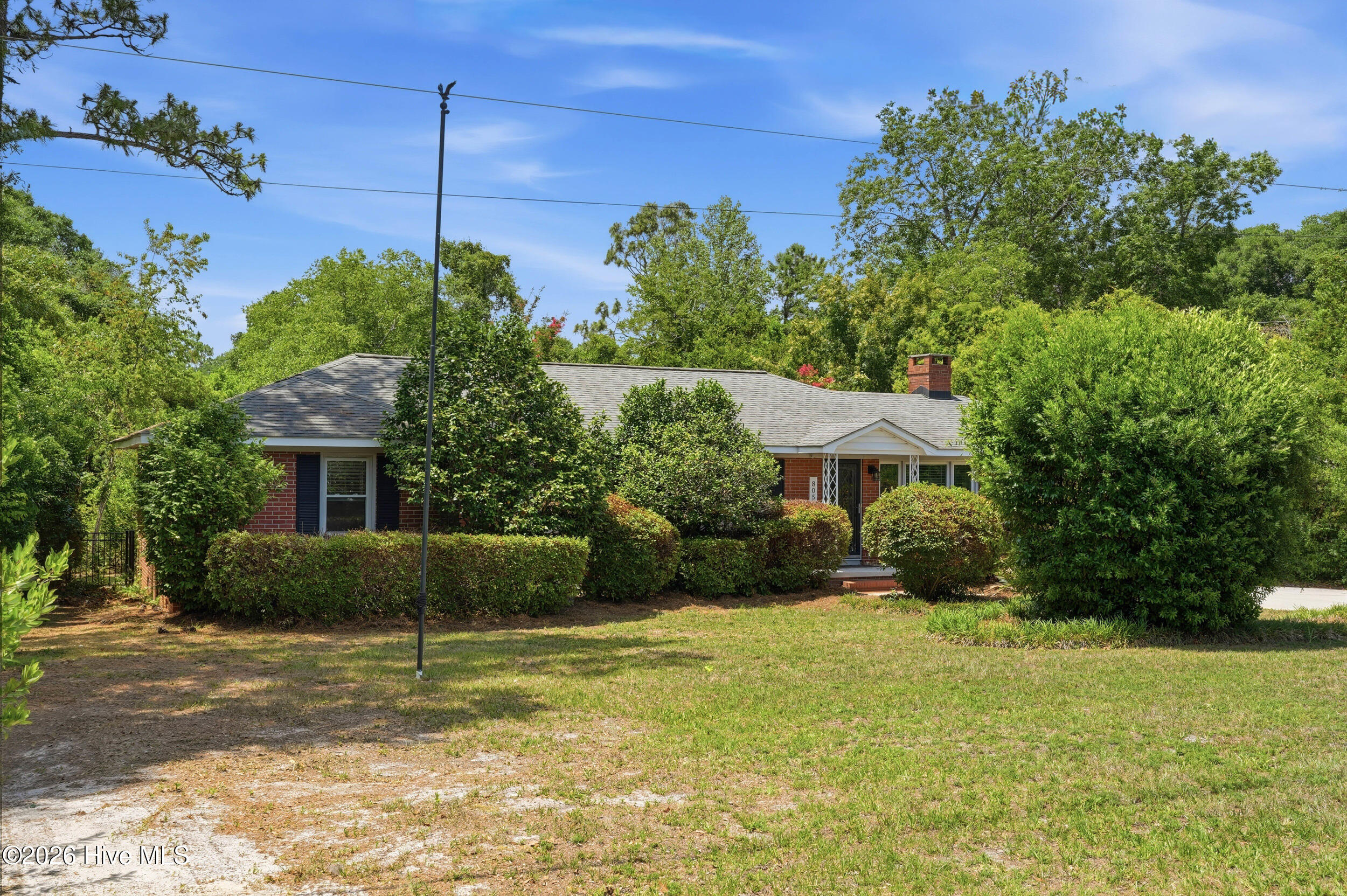 805 Adelaide Drive