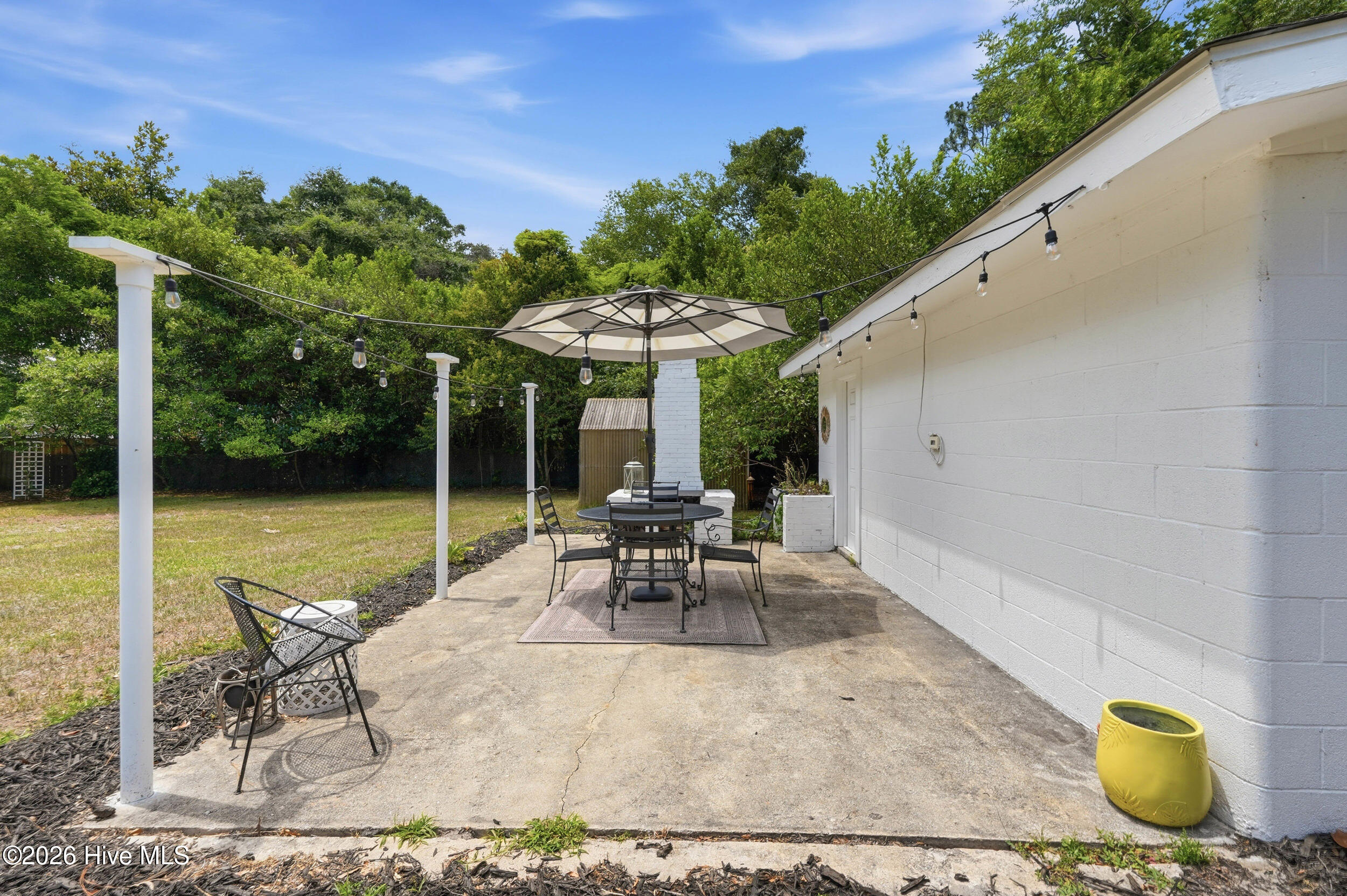 805 Adelaide Drive