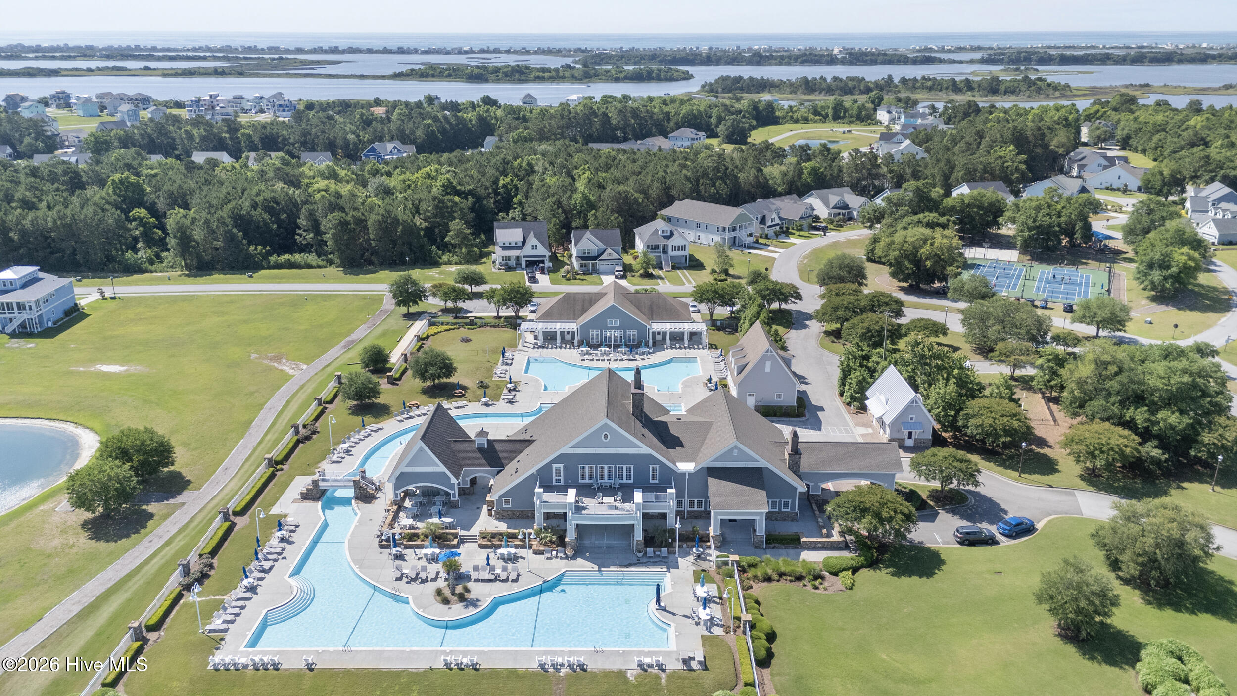 524 Moss Lake Lane