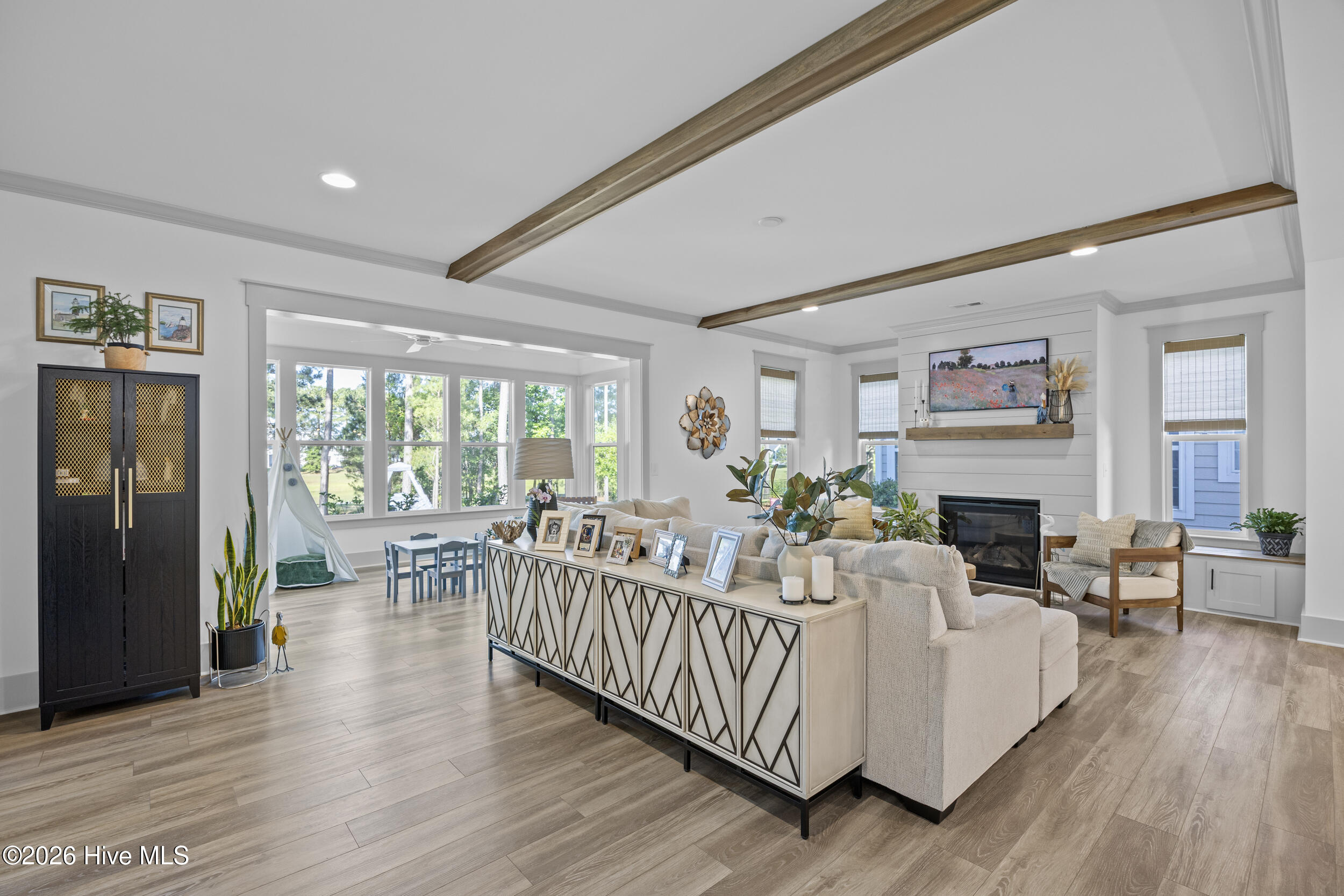 524 Moss Lake Lane
