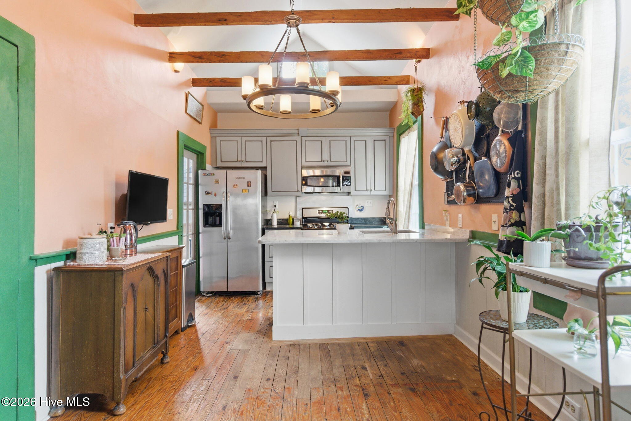 502 S 7th Street