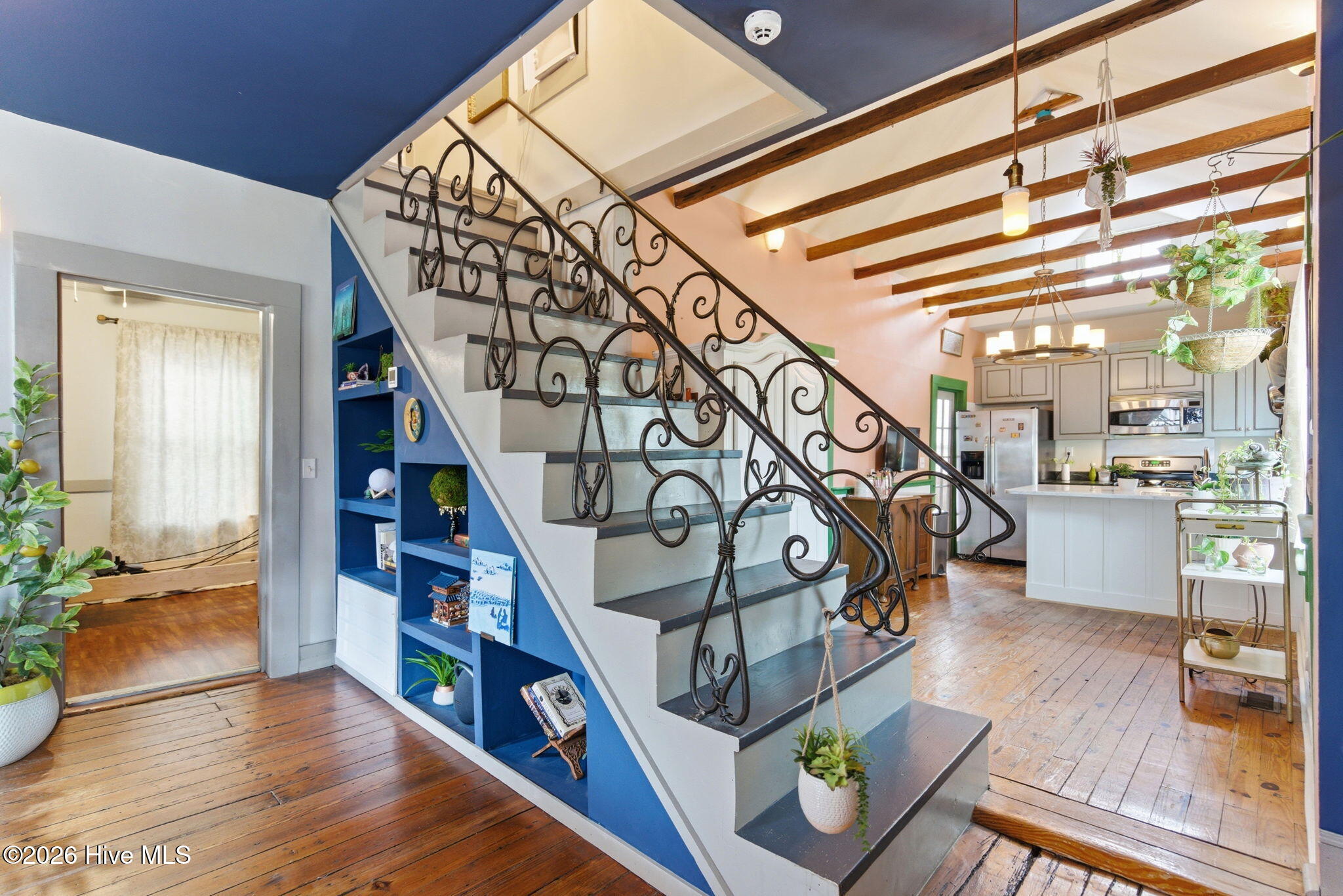502 S 7th Street