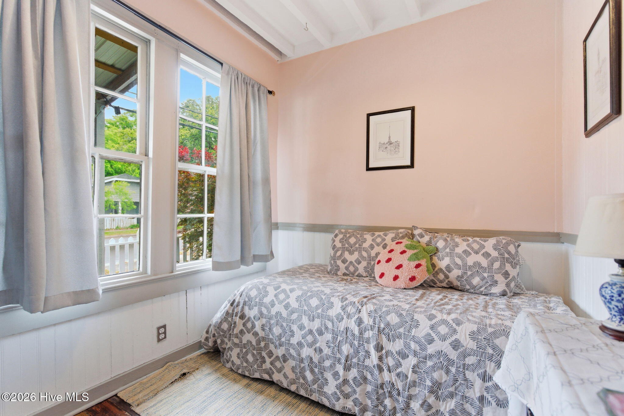 502 S 7th Street