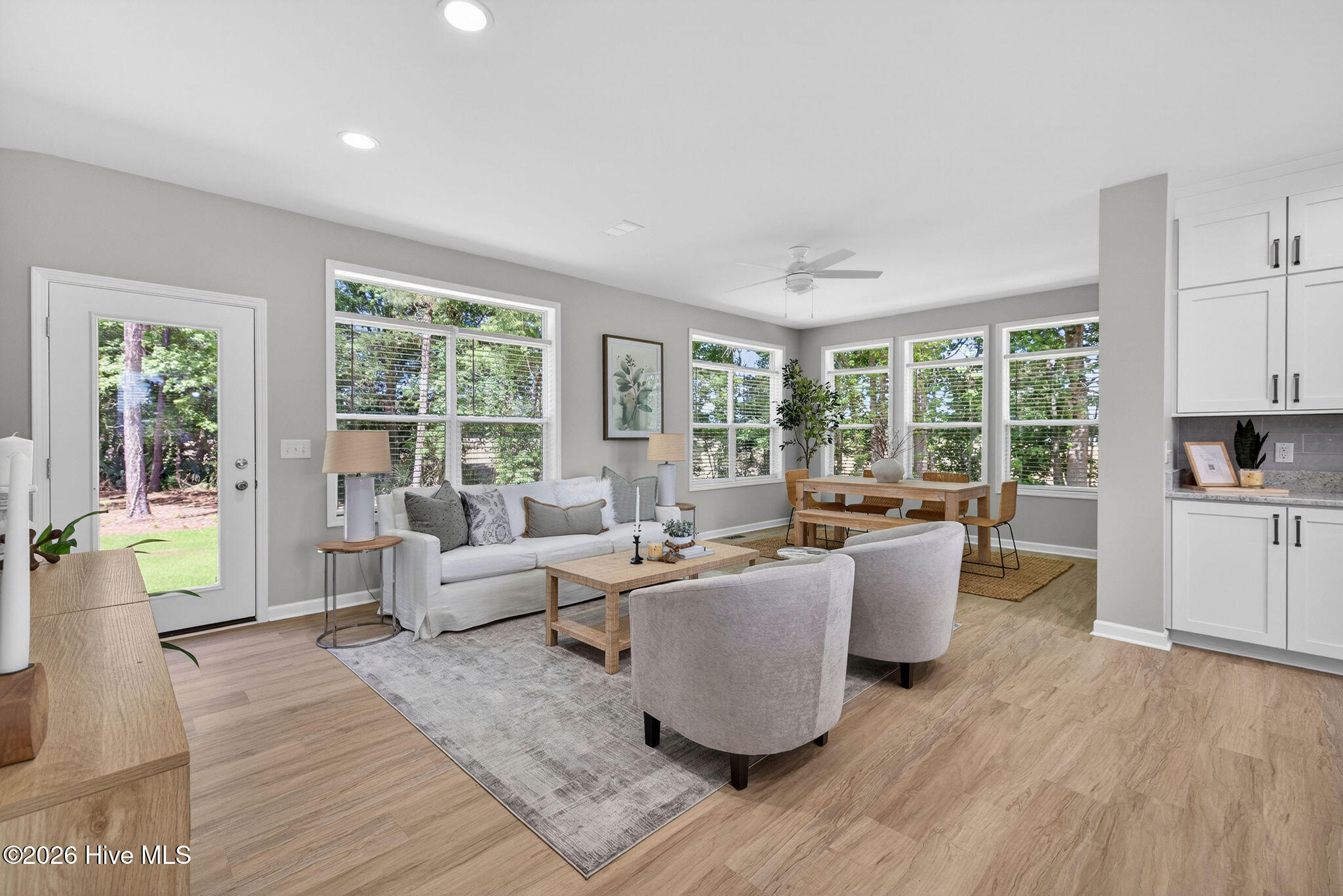 451 Governors Road SE