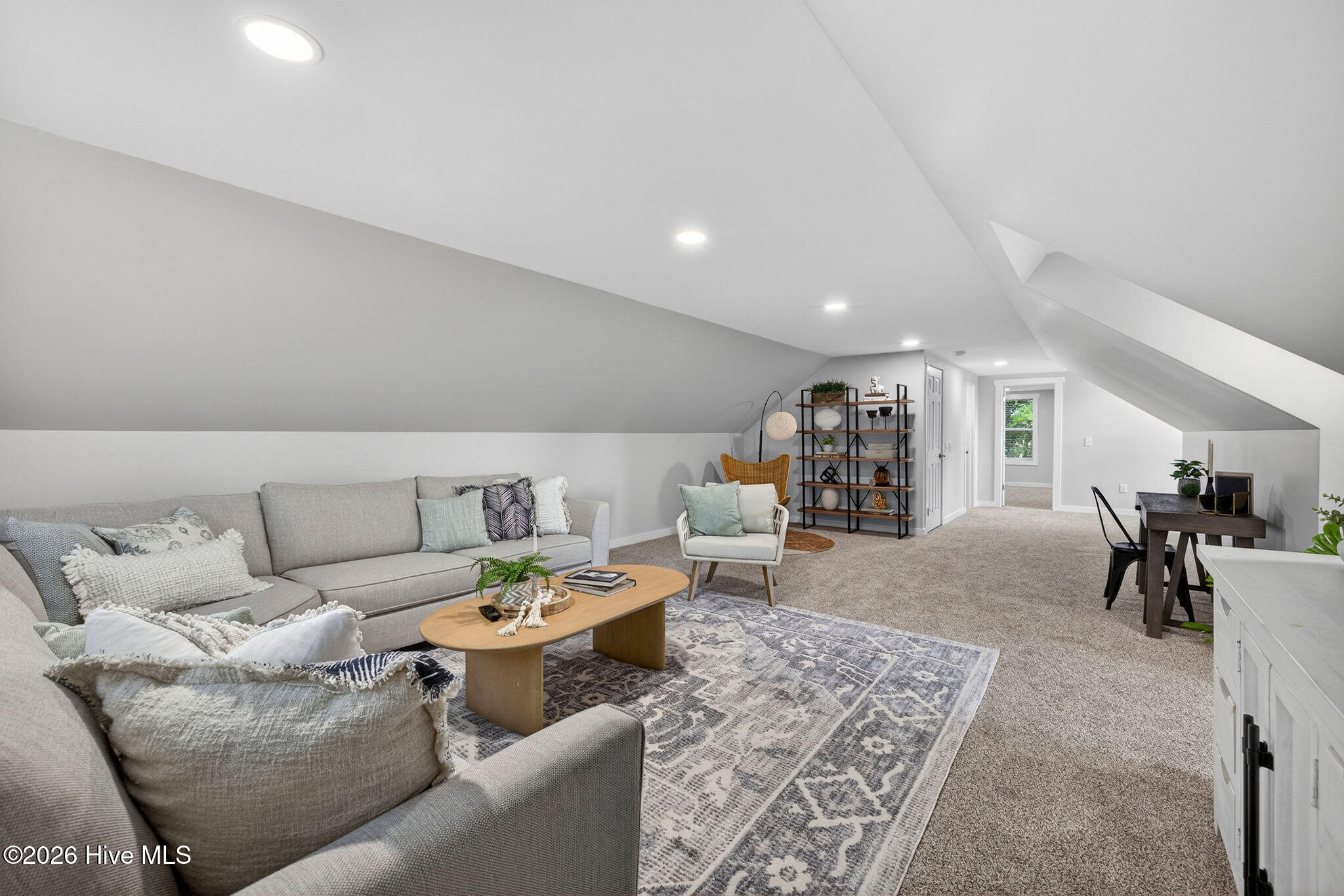 451 Governors Road SE