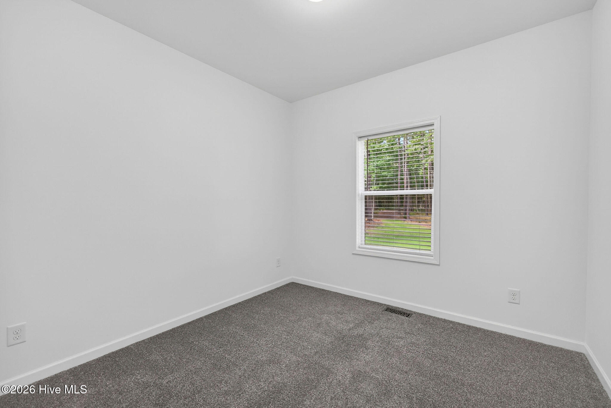 451 Governors Road SE