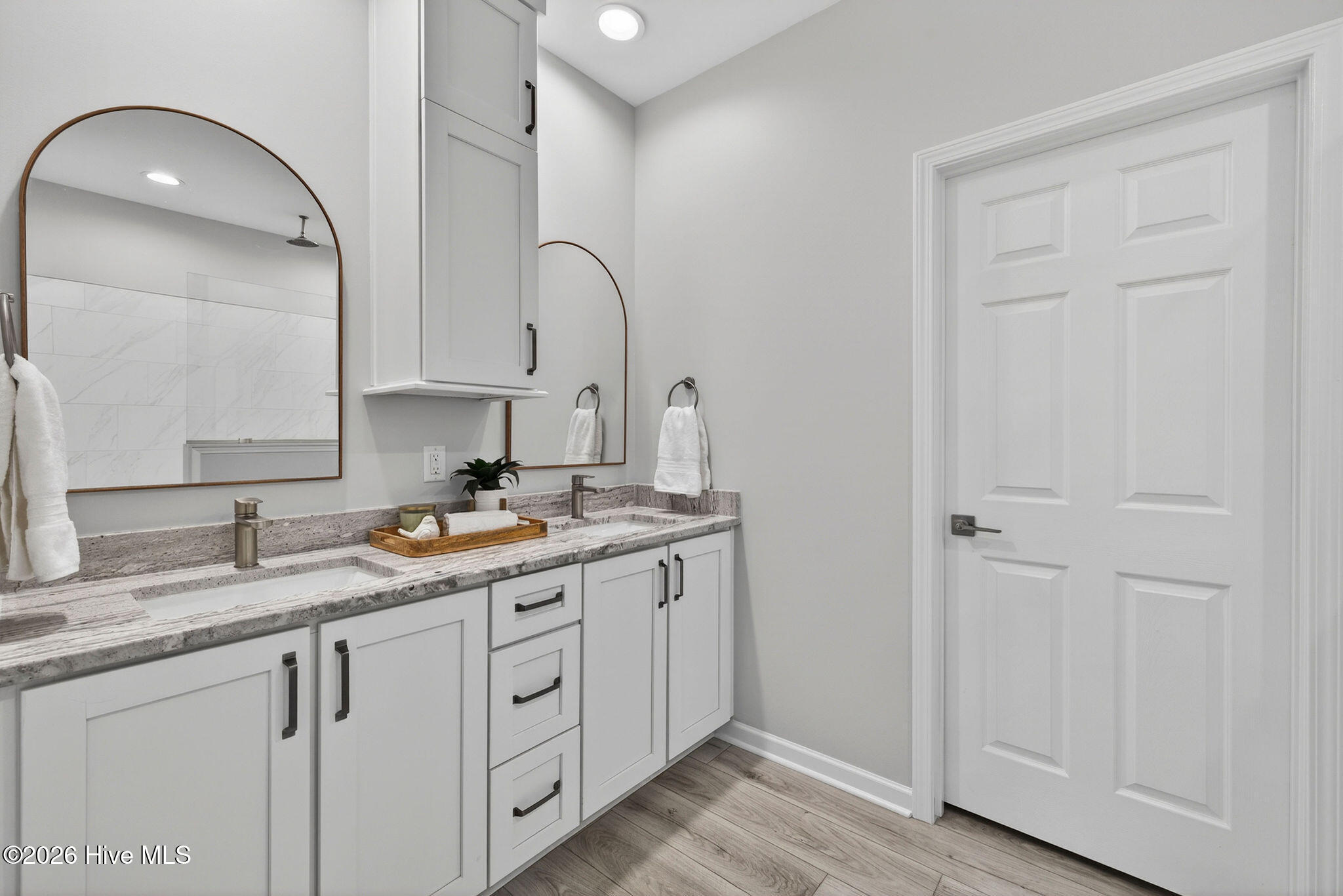 451 Governors Road SE