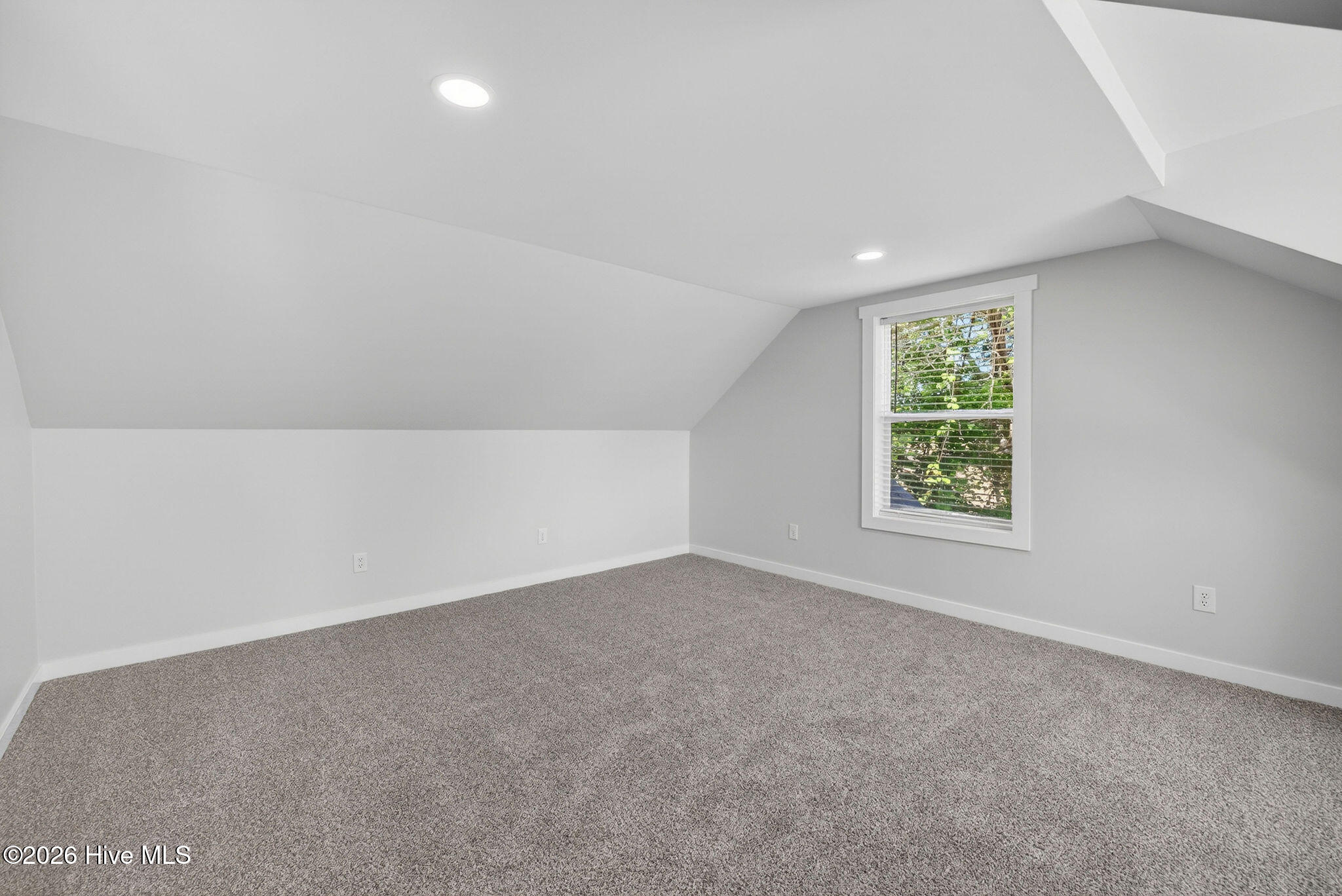 451 Governors Road SE