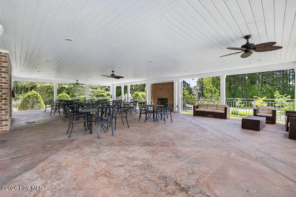 1047 Grandview Drive