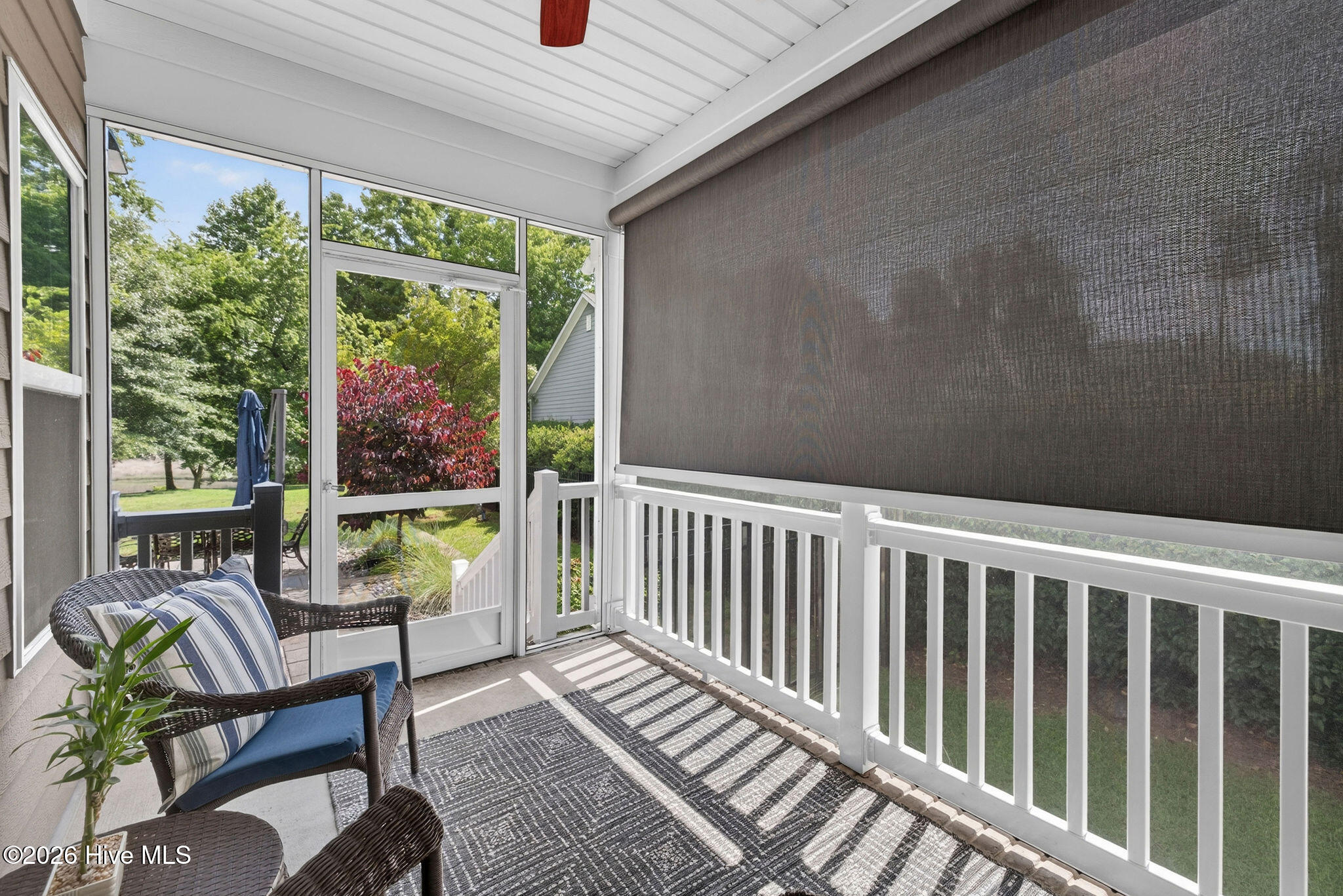 1047 Grandview Drive