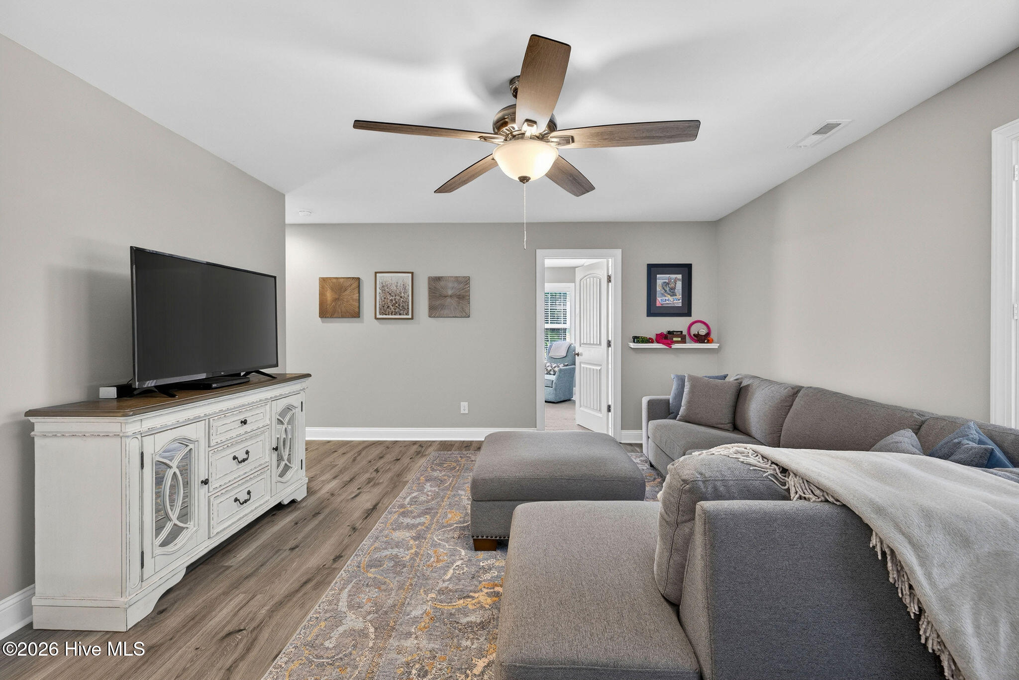1047 Grandview Drive
