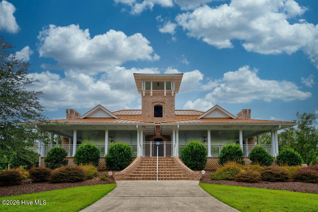 1047 Grandview Drive