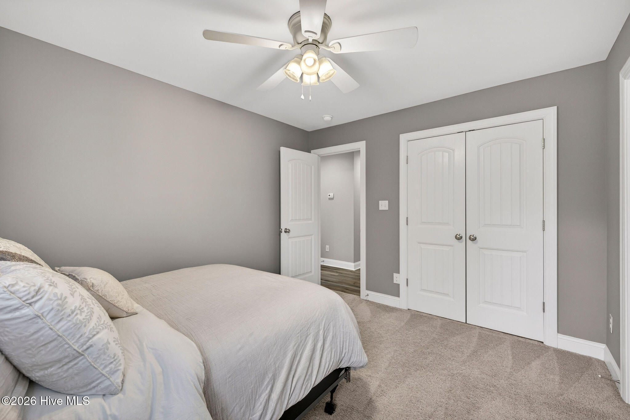 1047 Grandview Drive