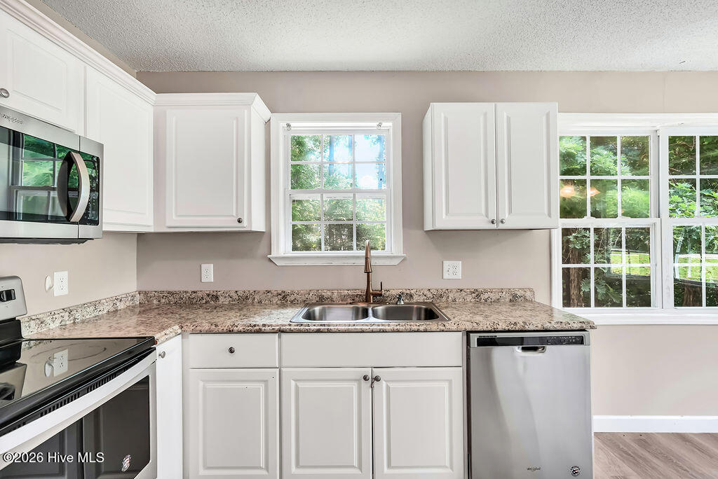 7396 Crystal Stone Court