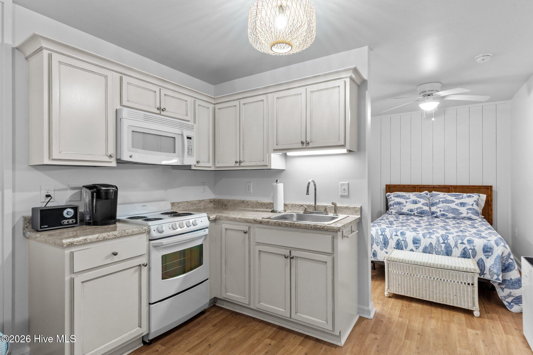 2401 W Fort Macon Road 244