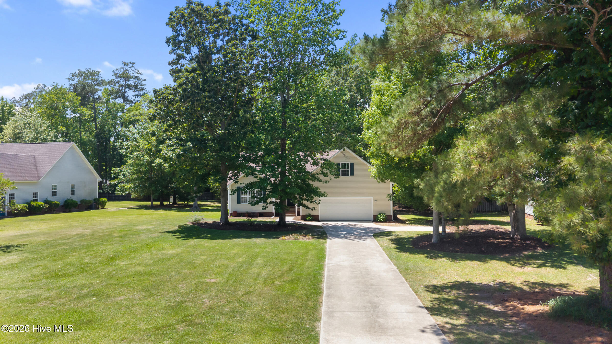 215 Oakmont Drive