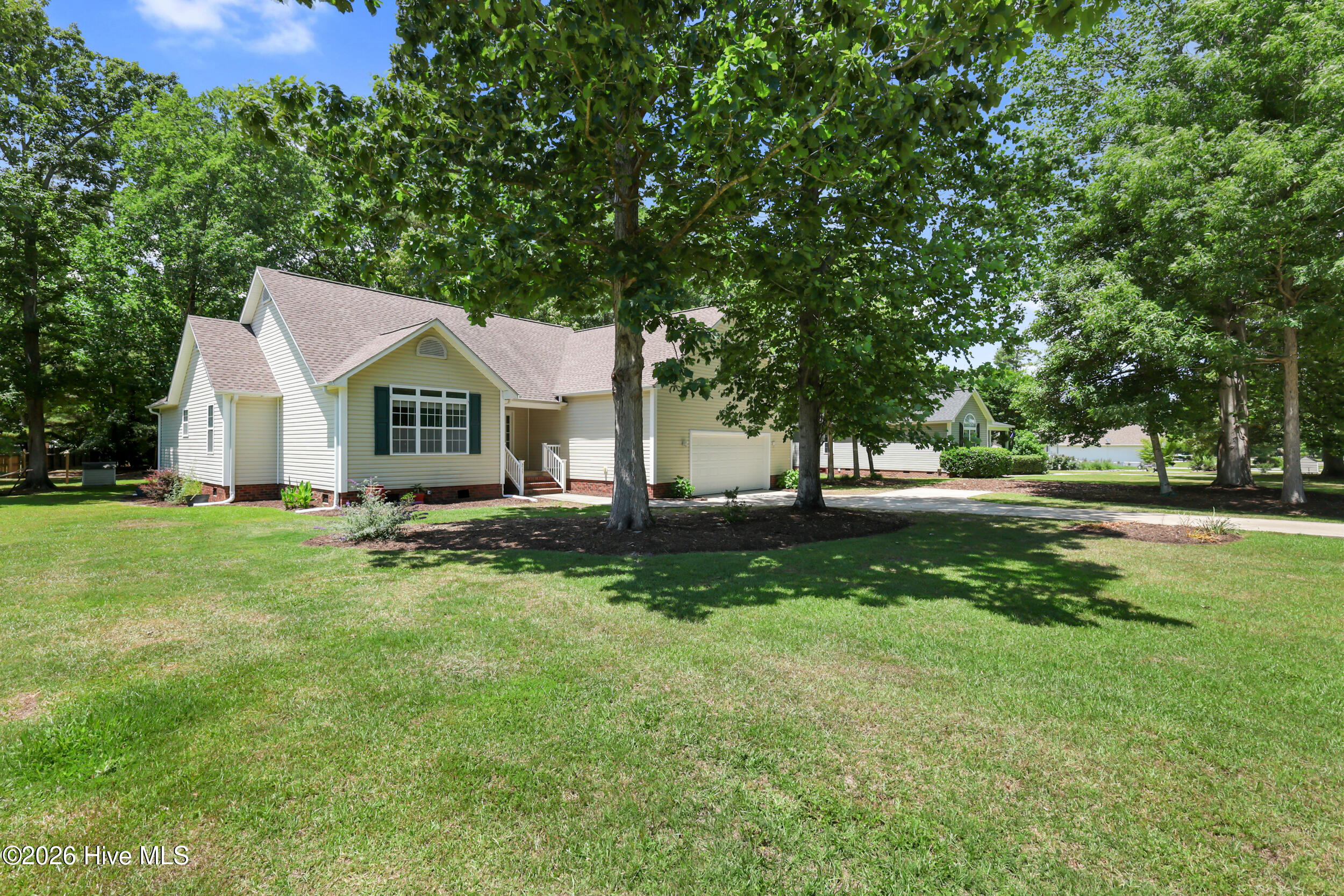 215 Oakmont Drive