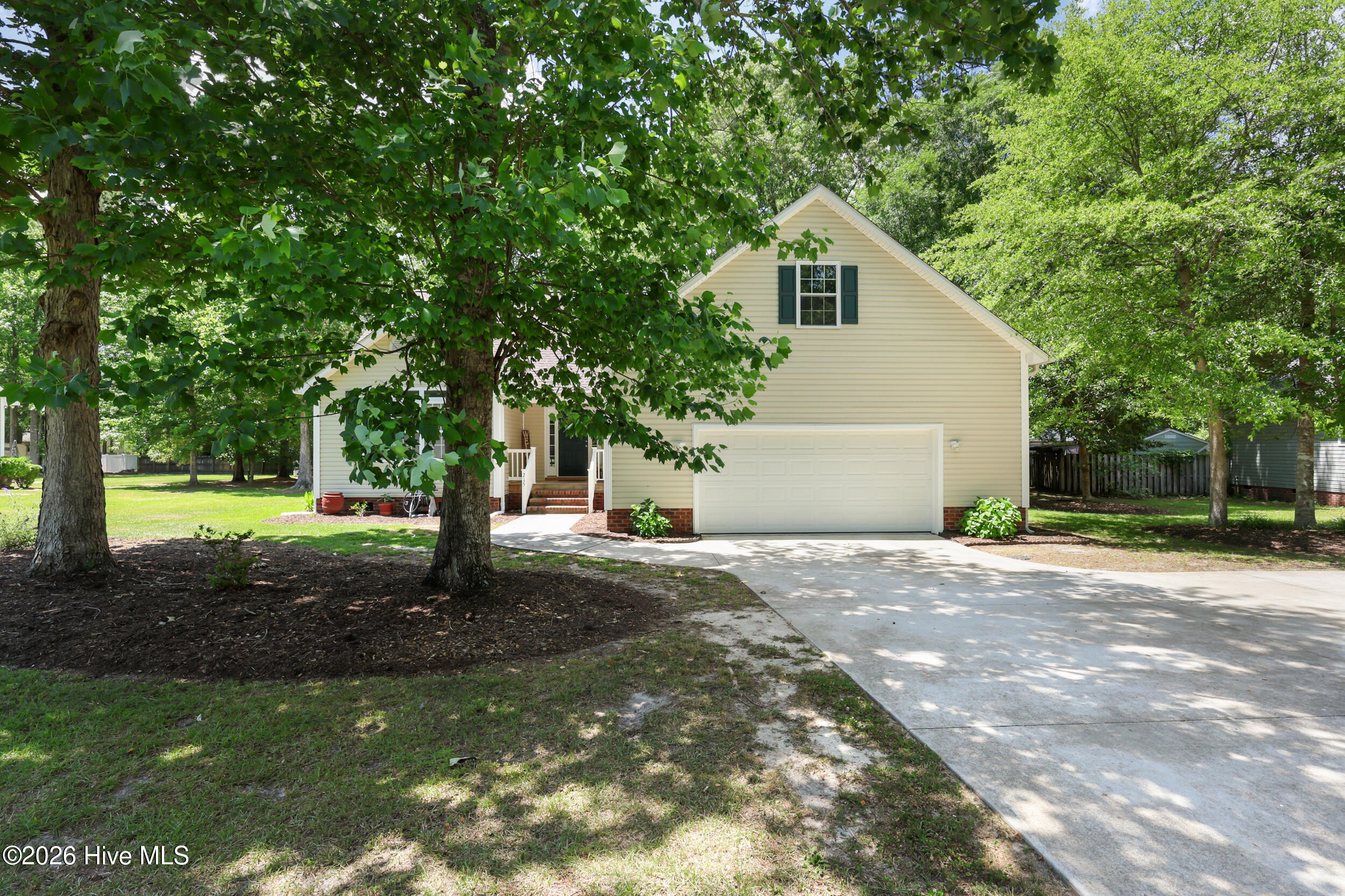 215 Oakmont Drive