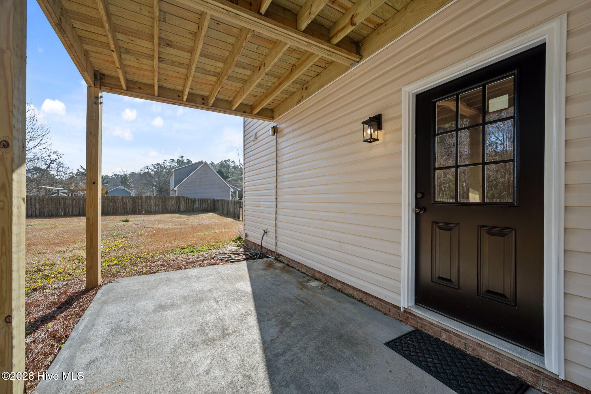 106 Dolphin Drive