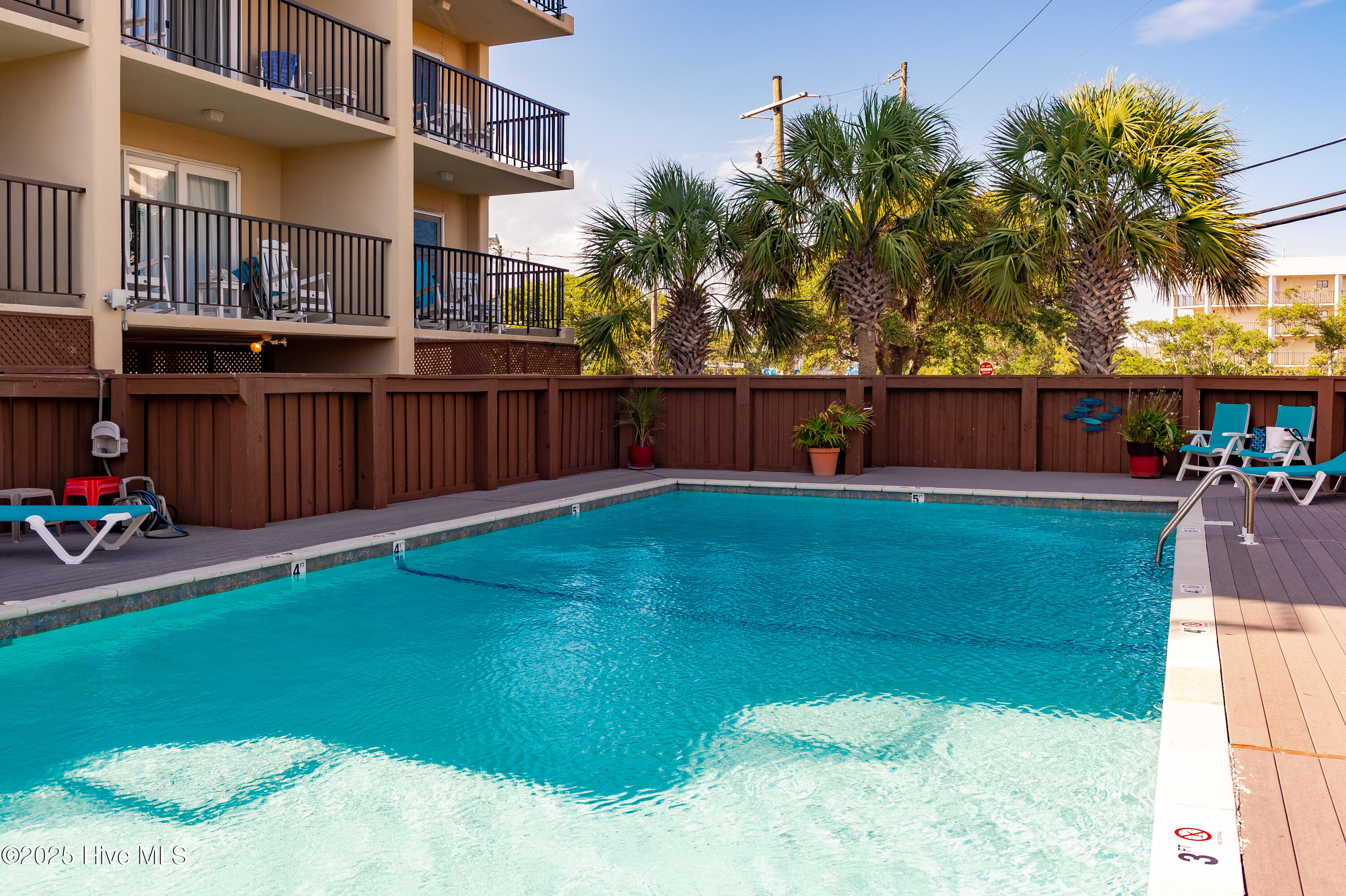 104 S Lumina Avenue Unit 103