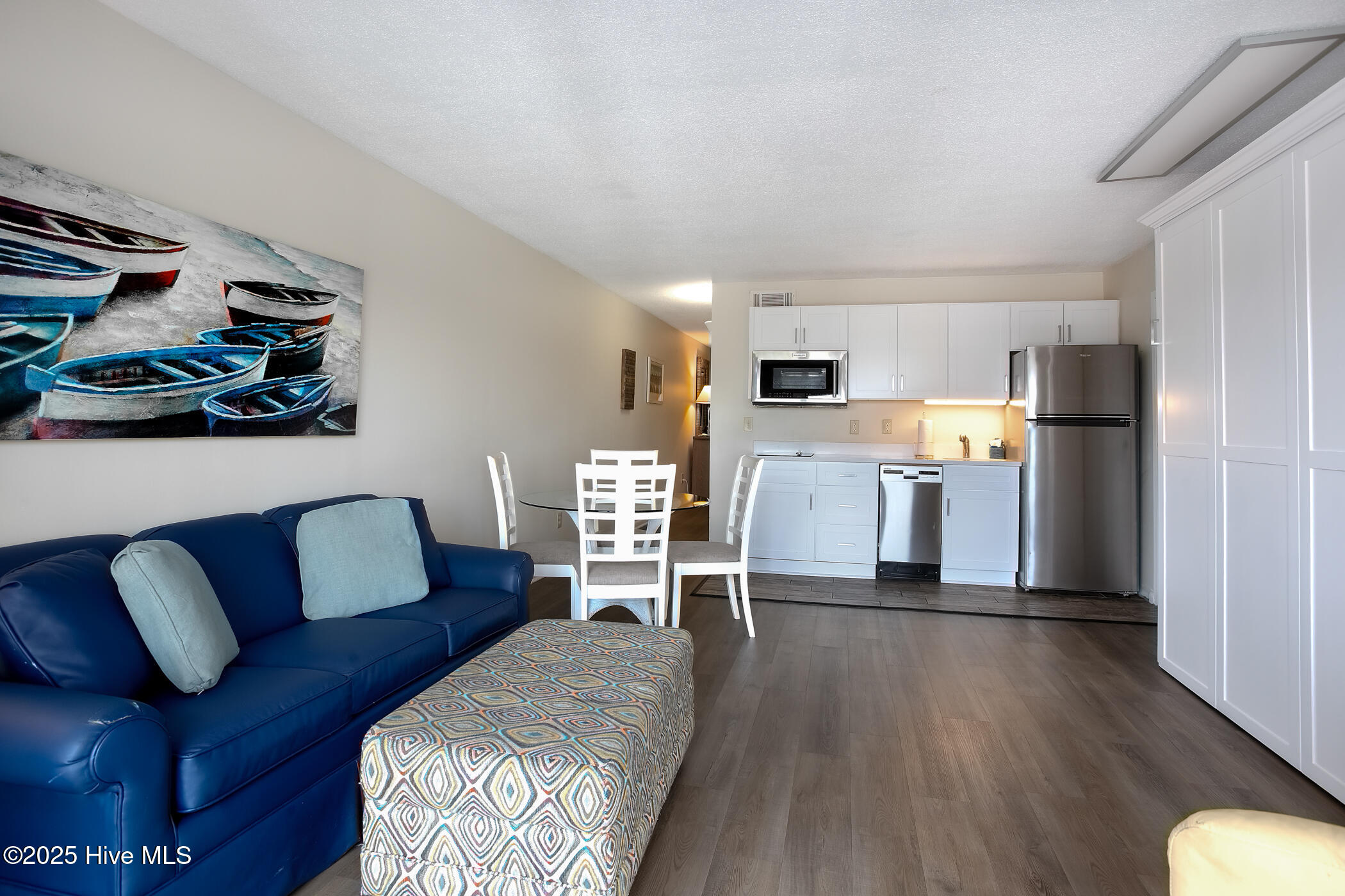 104 S Lumina Avenue Unit 103