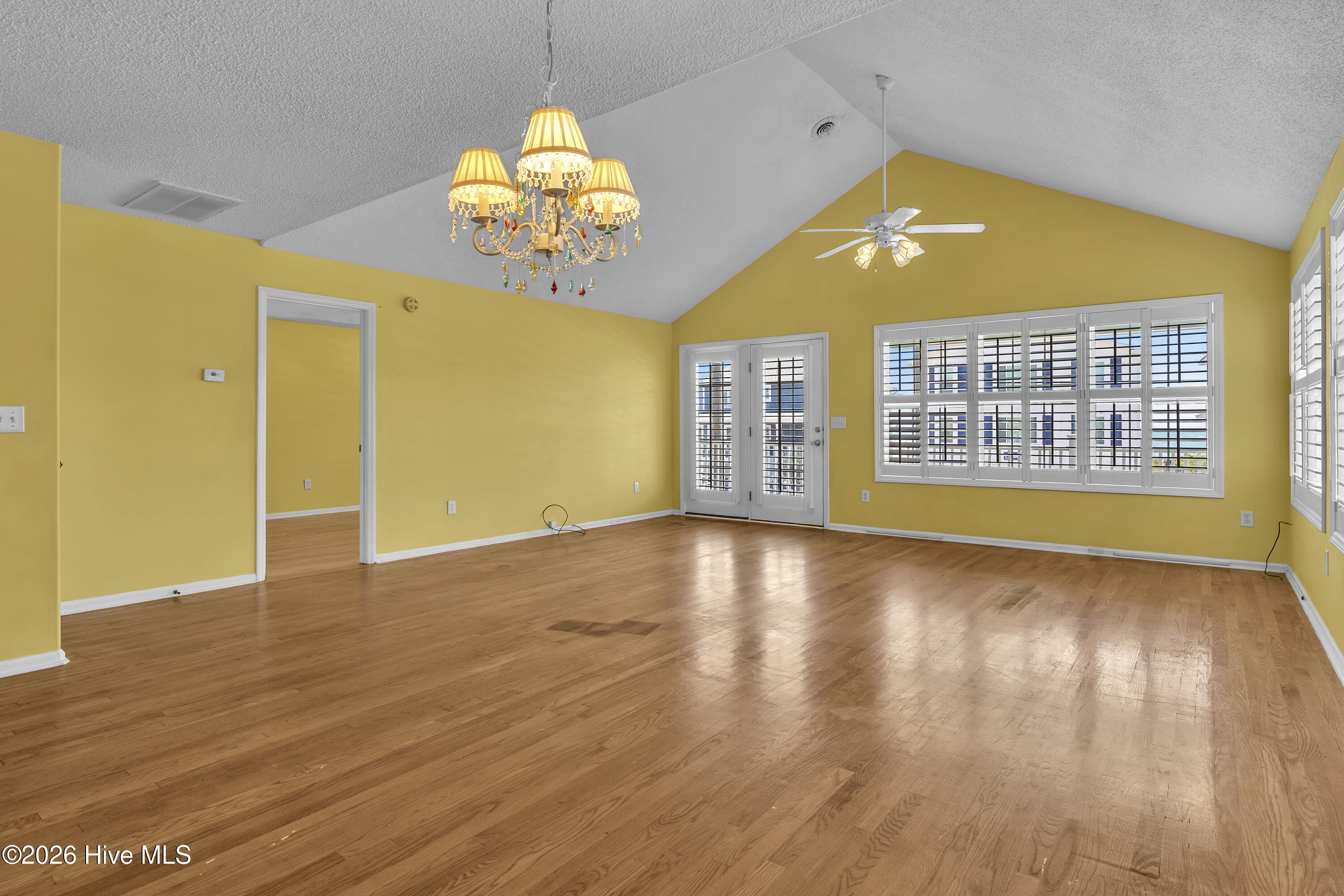 453 Fort Fisher Boulevard N