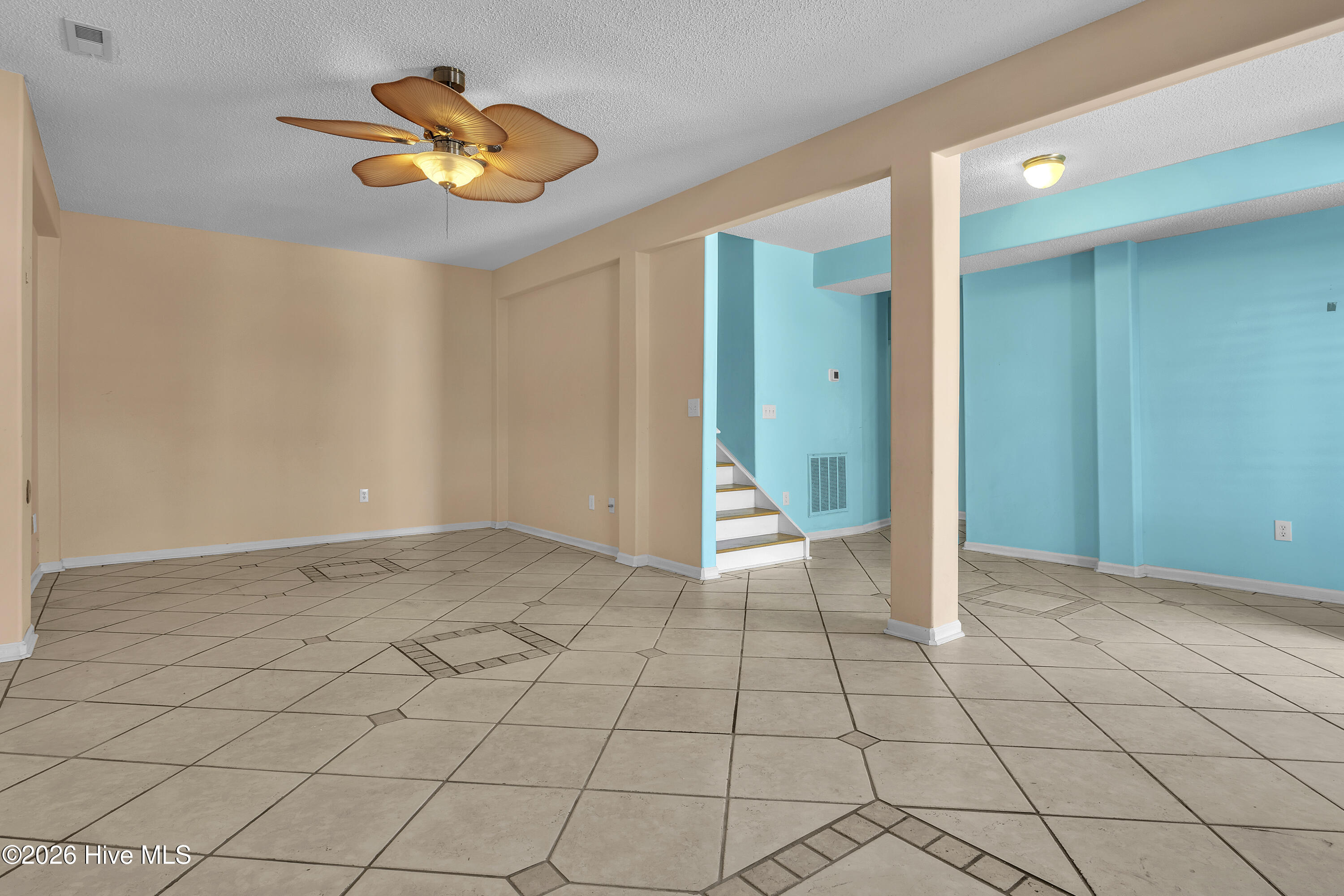 453 Fort Fisher Boulevard N