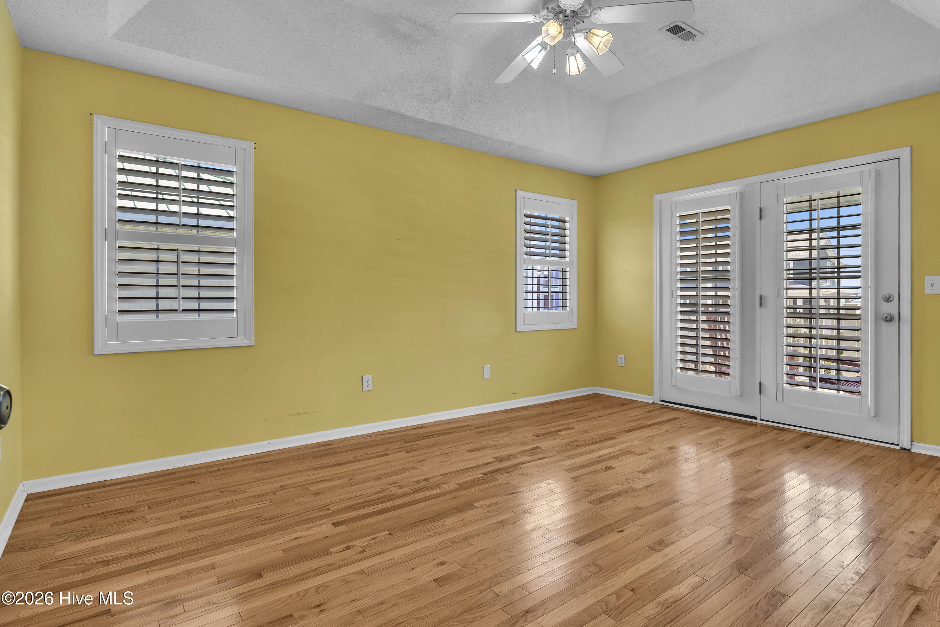 453 Fort Fisher Boulevard N