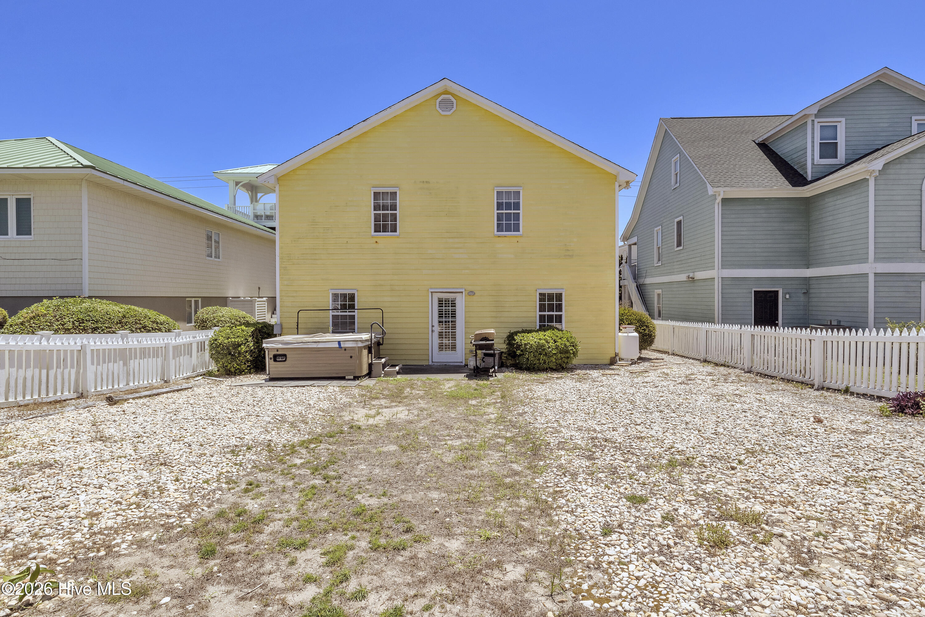 453 Fort Fisher Boulevard N