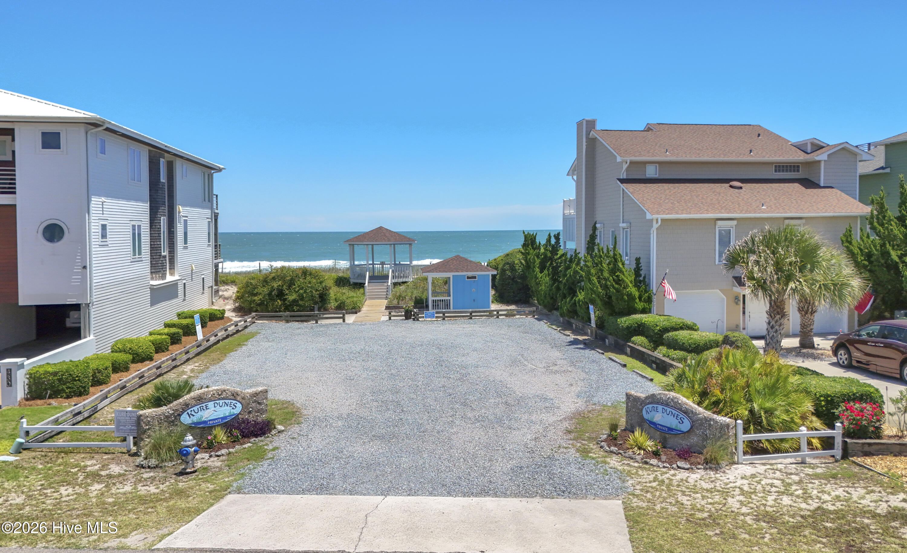 453 Fort Fisher Boulevard N