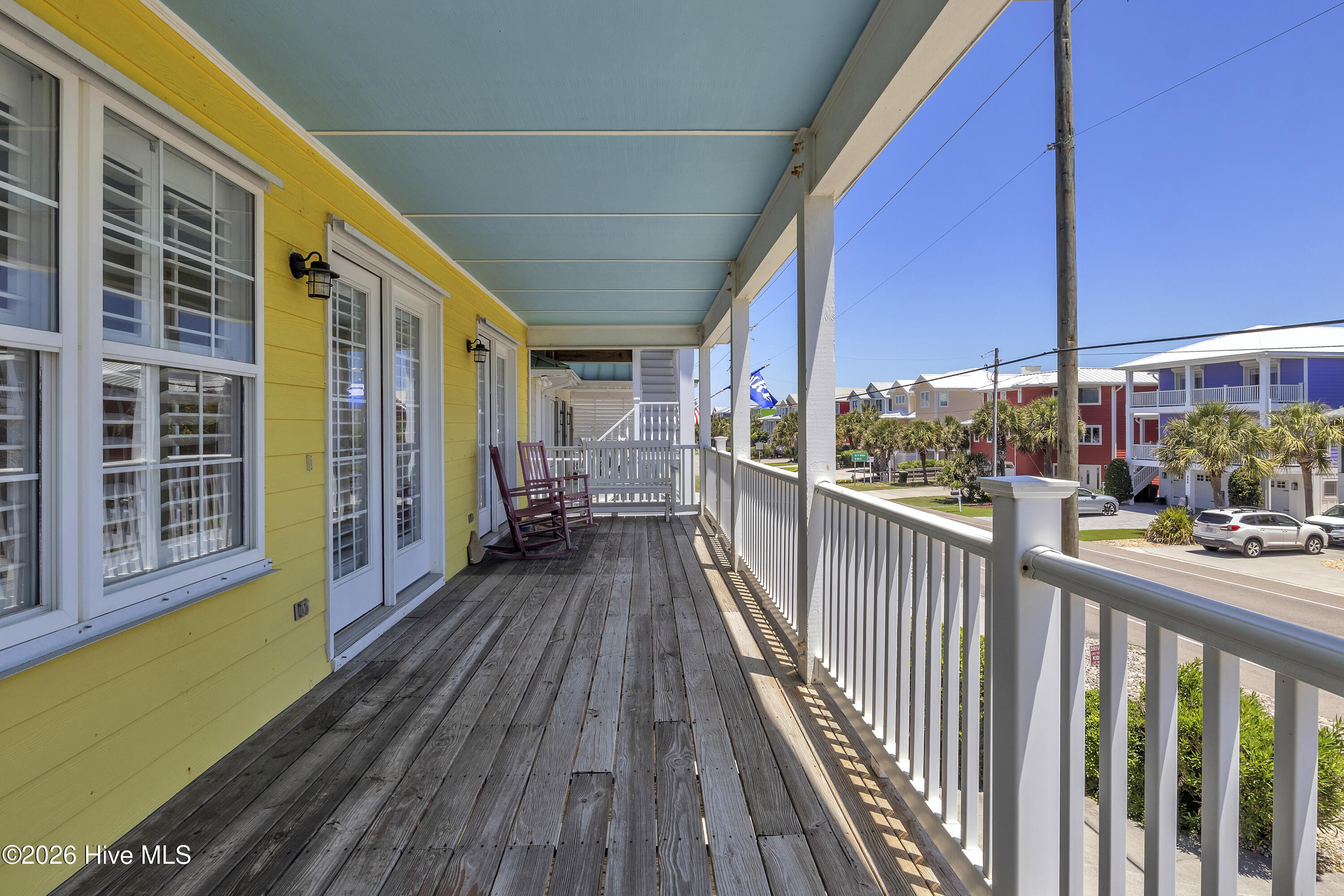 453 Fort Fisher Boulevard N