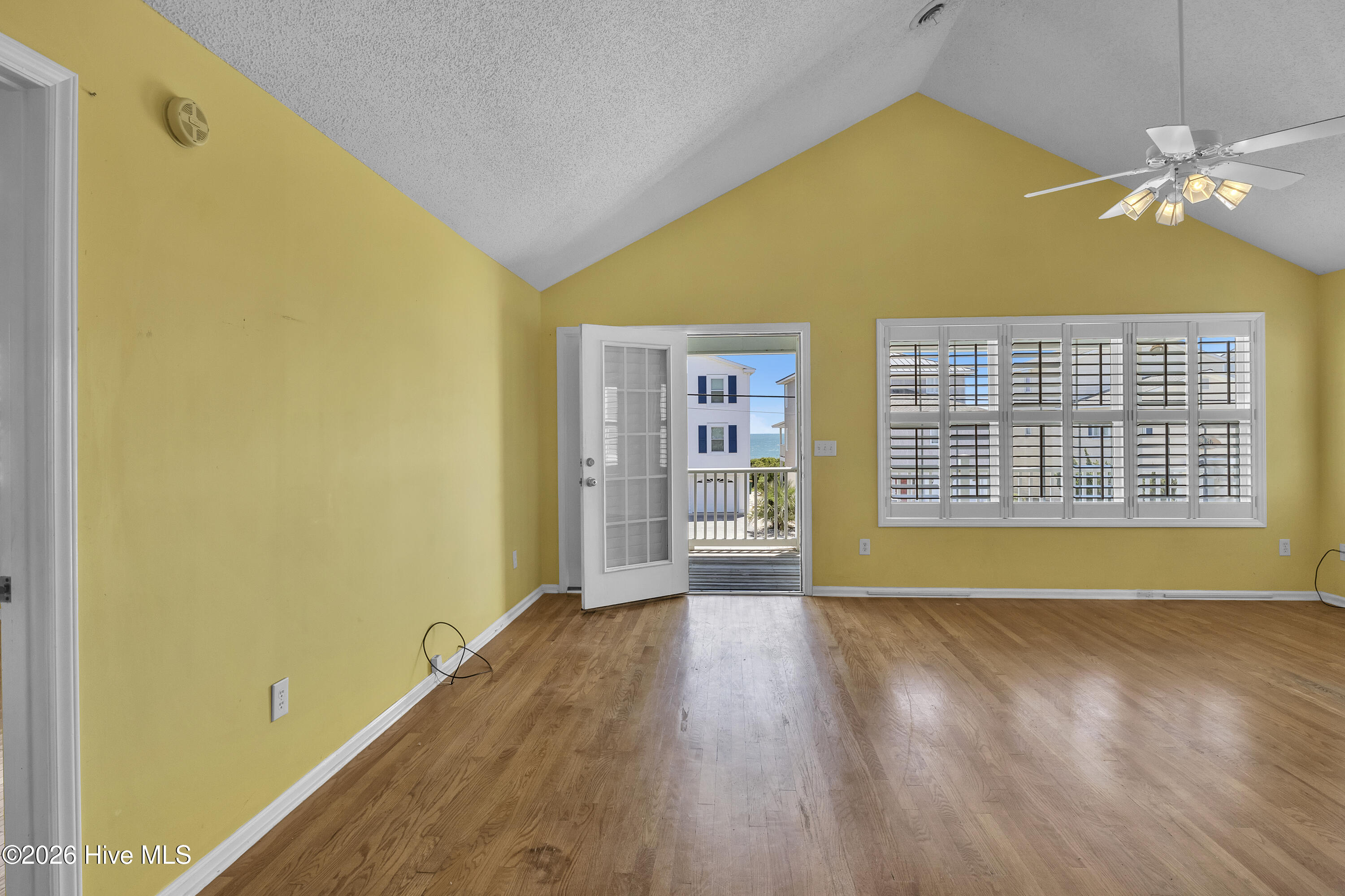 453 Fort Fisher Boulevard N