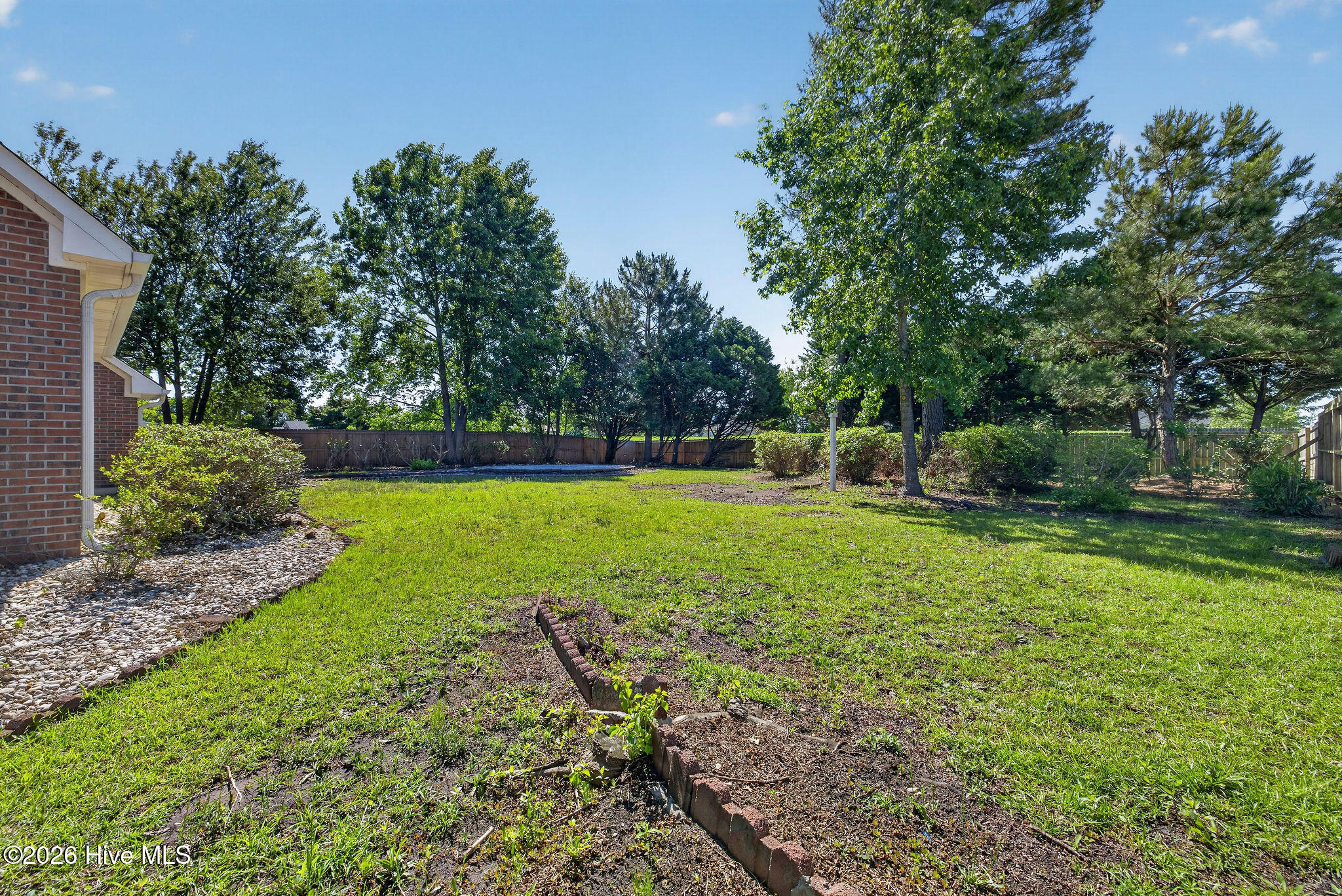 2800 White Road