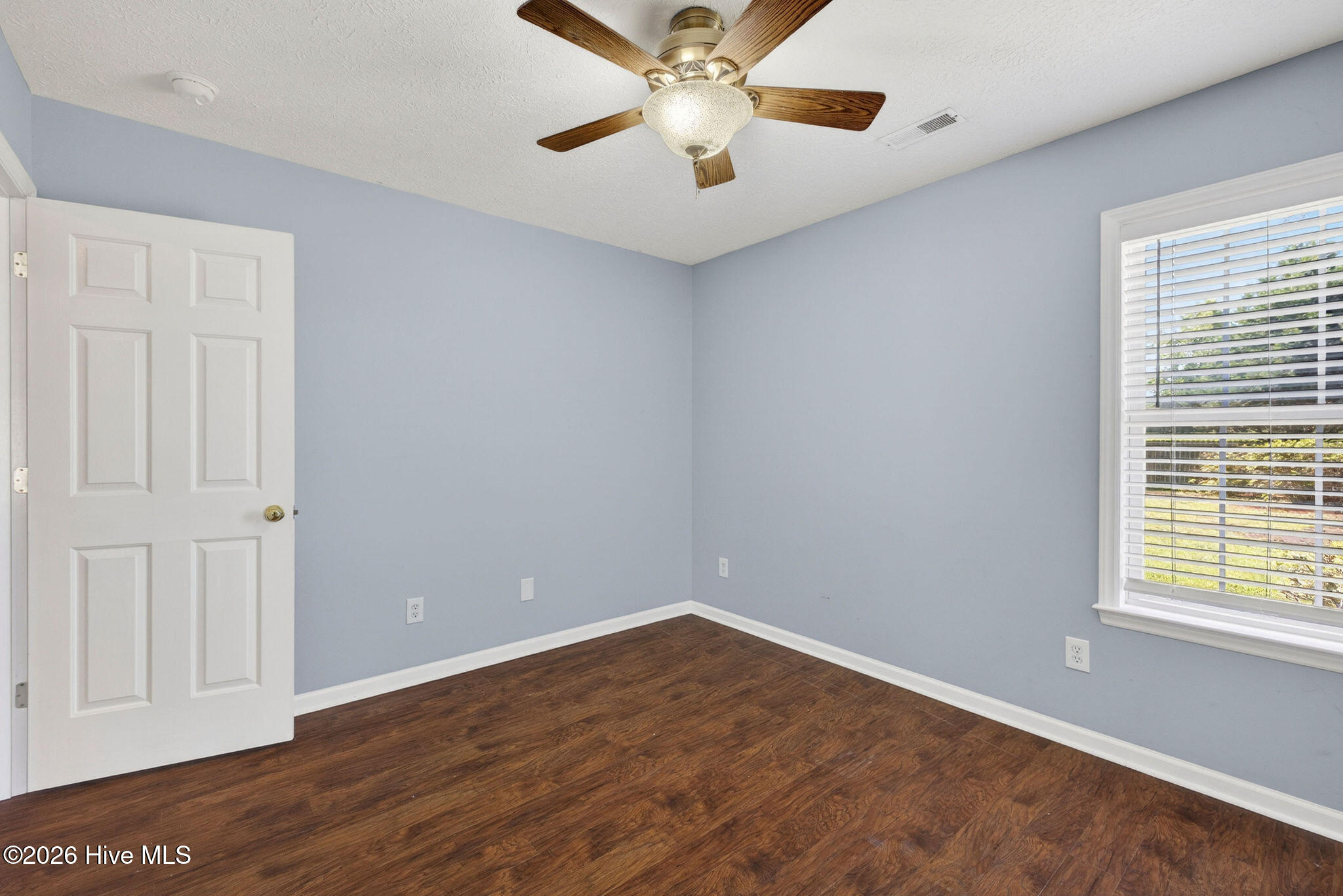 2800 White Road