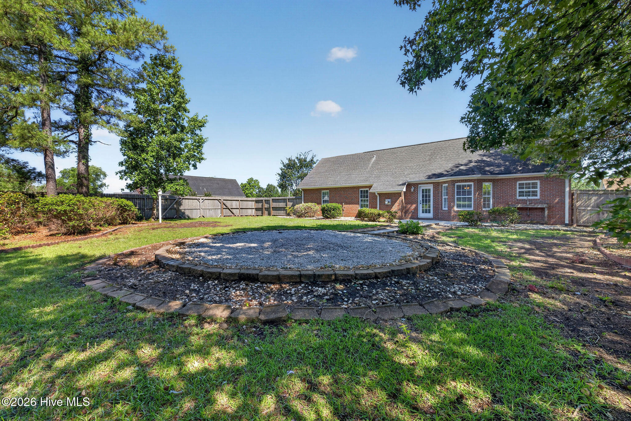 2800 White Road